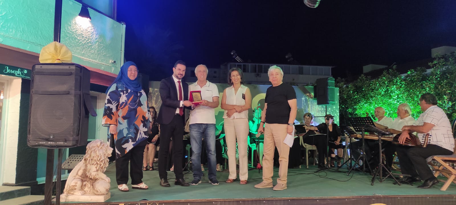 Akbukte Sanat Gunleri Her Kesimi Biraraya Topladi 578046 E2E65F364Af263D13983603808Baf8E9