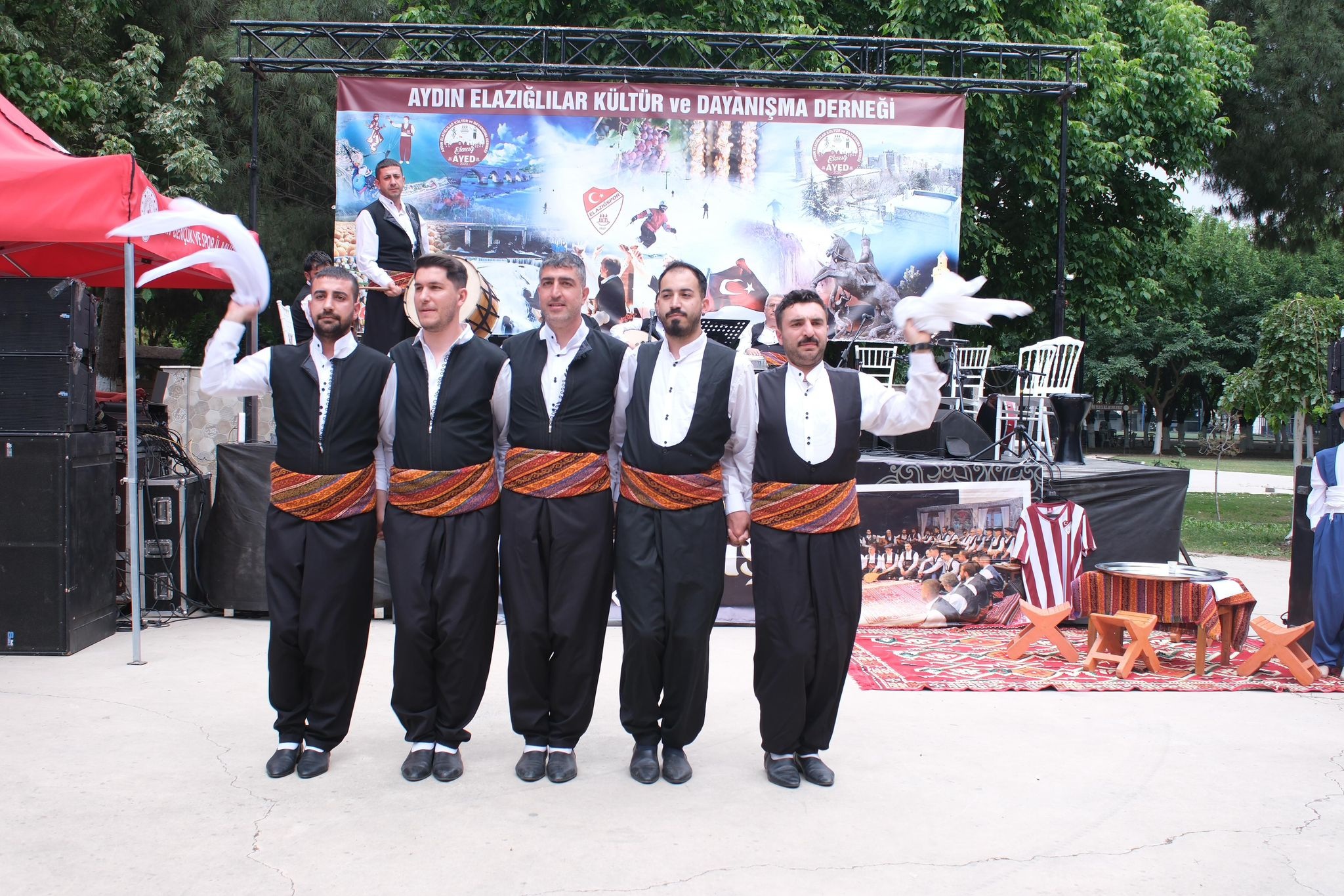 Aydinda Elazig Ruzgri Esti Peynirli Ekmek Ve Patila Senligi Kulturlere Sahne Oldu 572542 C50B43B6C75D2711Bb5356Ca46305E0A