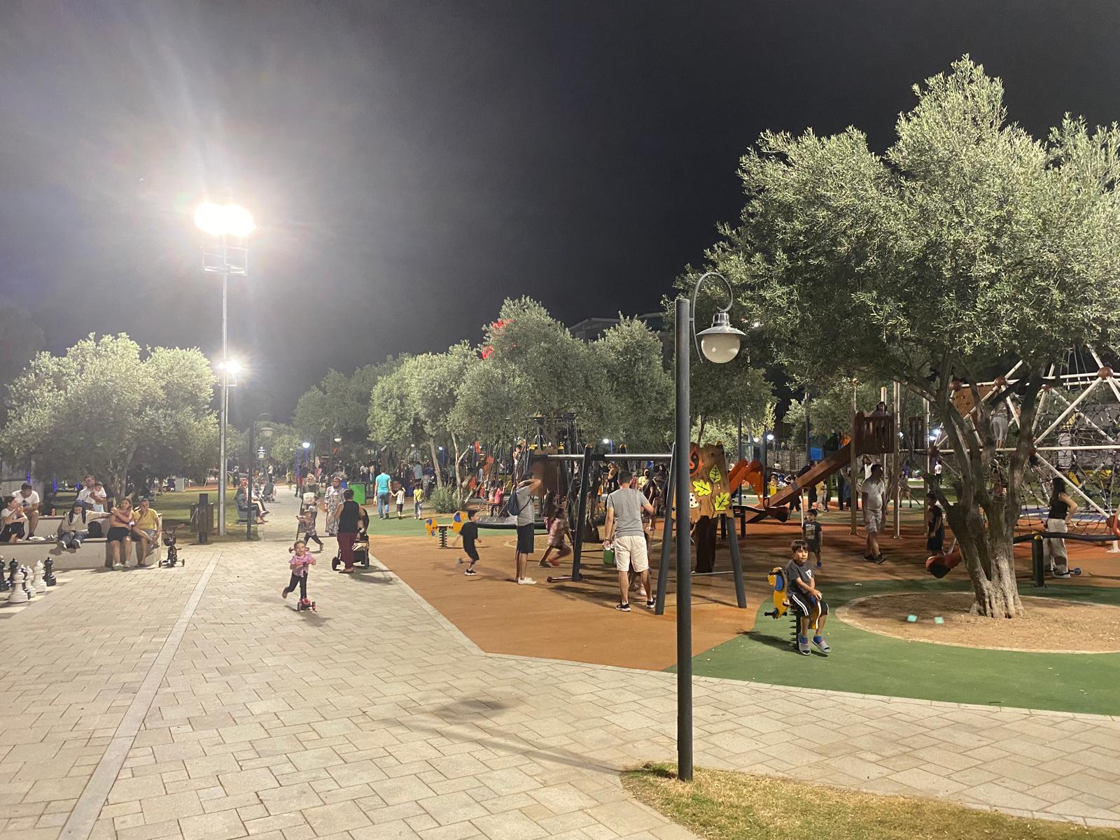 Aydinda Tatille Birlikte Parklar Doldu 577635 Fac922078D7101F886720C4B3152Fdad