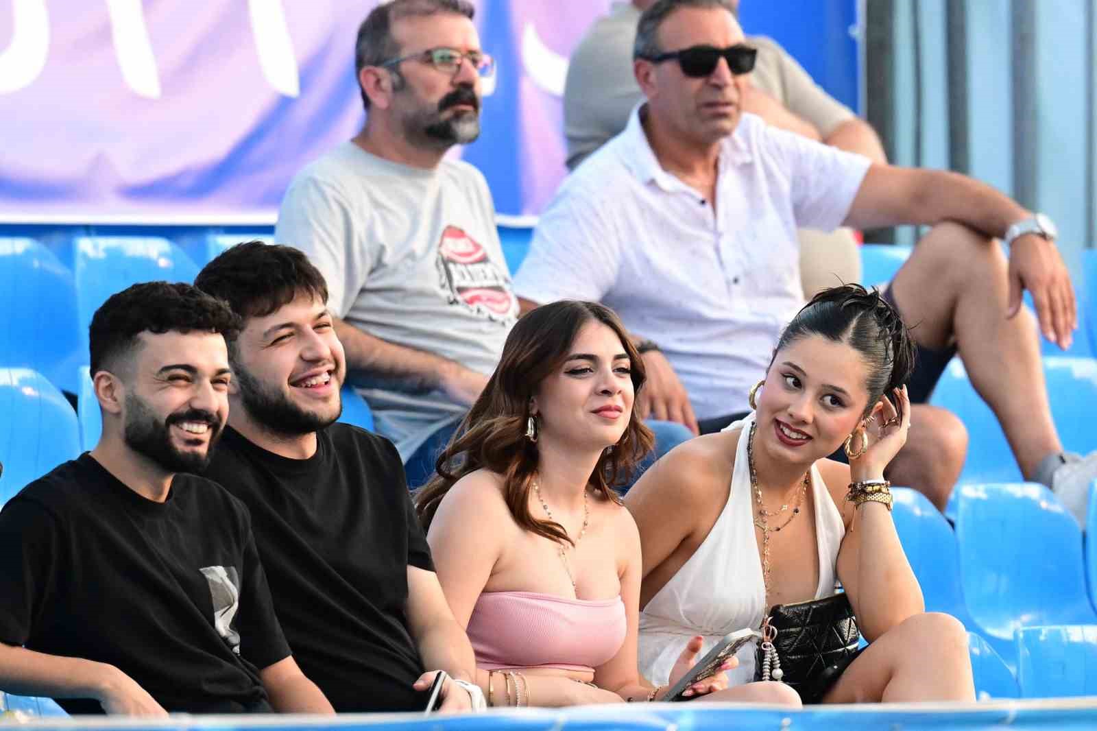 Baskan Cercioglu Tum Halkimizi Bu Heyecana Ortak Olmaya Bekliyoruz 05Ff87C2Ff9978E98C26F331De989Fee