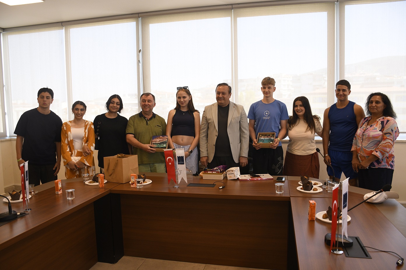 Dusseldorftan Kusadasina Genclik Koprusu 577214 0C8A043C3203858A635888D1A2199C68