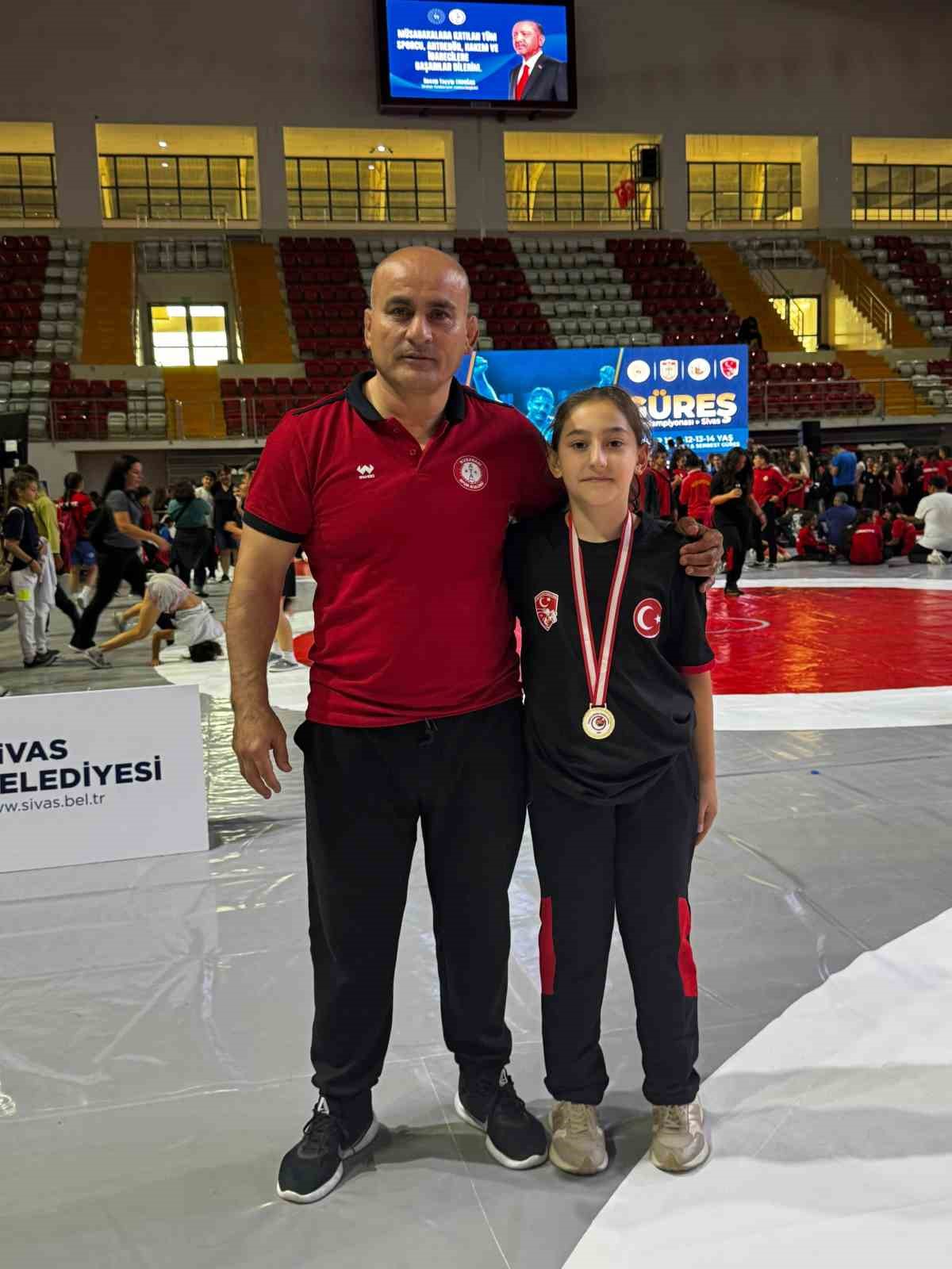 Genc Sporcular Aydini Basariyla Temsil Etti 7714C168D8C49A0197B9Ba79Fe605057