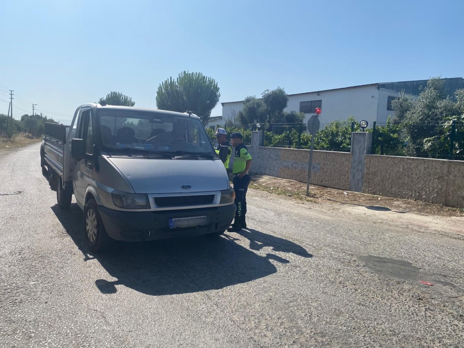 Jandarma Ekiplerinden Sok Trafik Uygulamasi 52 Surucuye Cezai Islem Uygulani Be2Dfe2452Eeb8Fee4Fb871B31Bd91A8