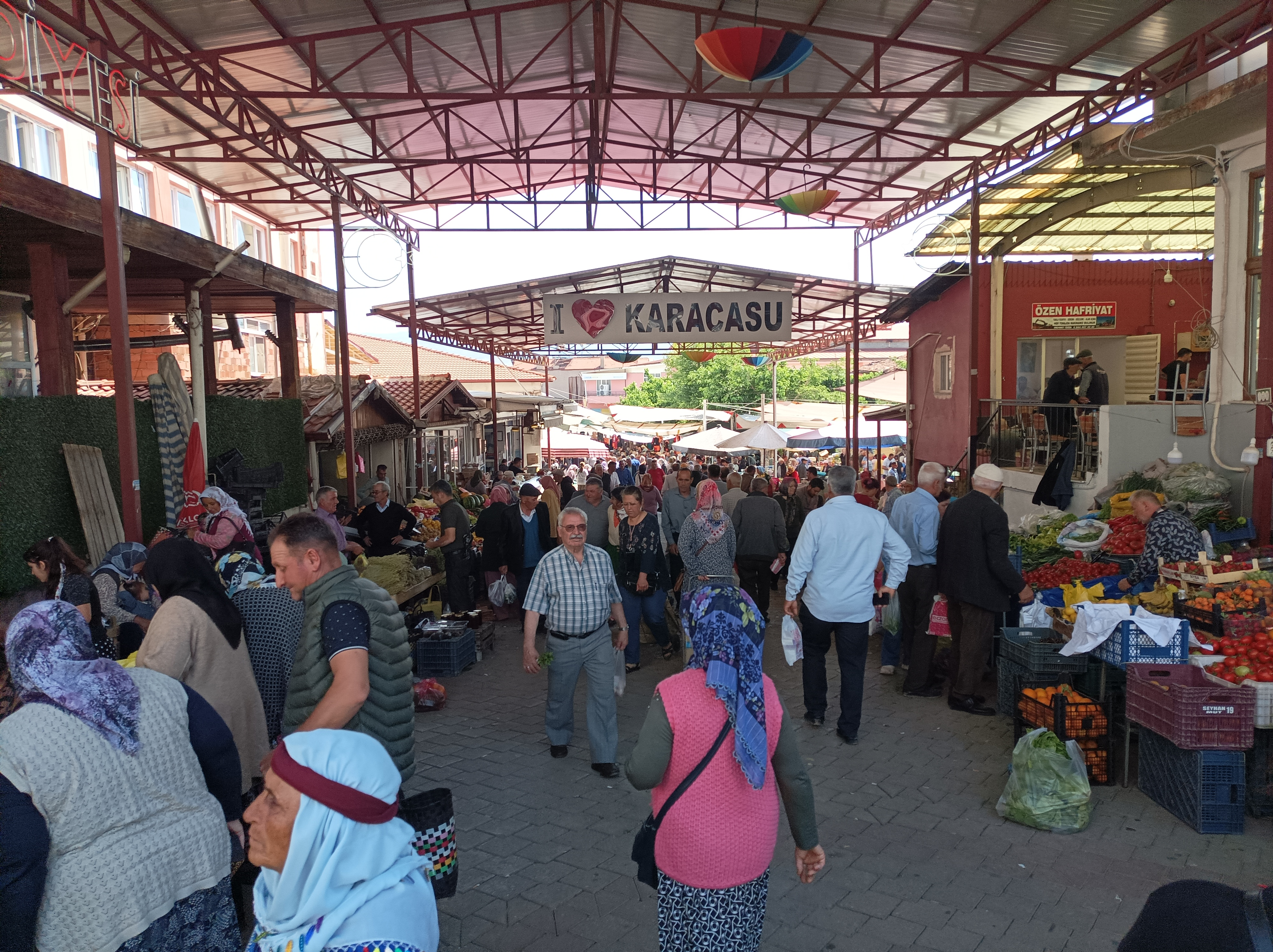 Karacasu Pazarinda Bayram Hareketliligi 572608 9057Bc77De6Db8812Ea722F44A310889