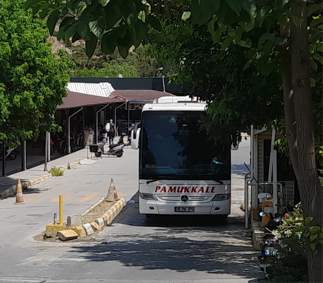 Kusadasi Otogarinda Donus Yogunlugu Basladi 574133 D934Da440C6944972B397A5Ba3887B77