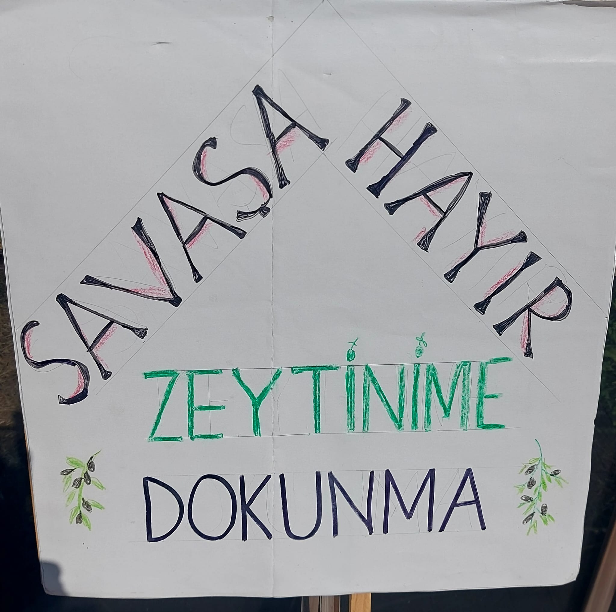 Kusadasi Tema Gonulluleri Maden Yasasini Protesto Icin Toplandi 578259 0F450E748561D631C798753Fdbb34940