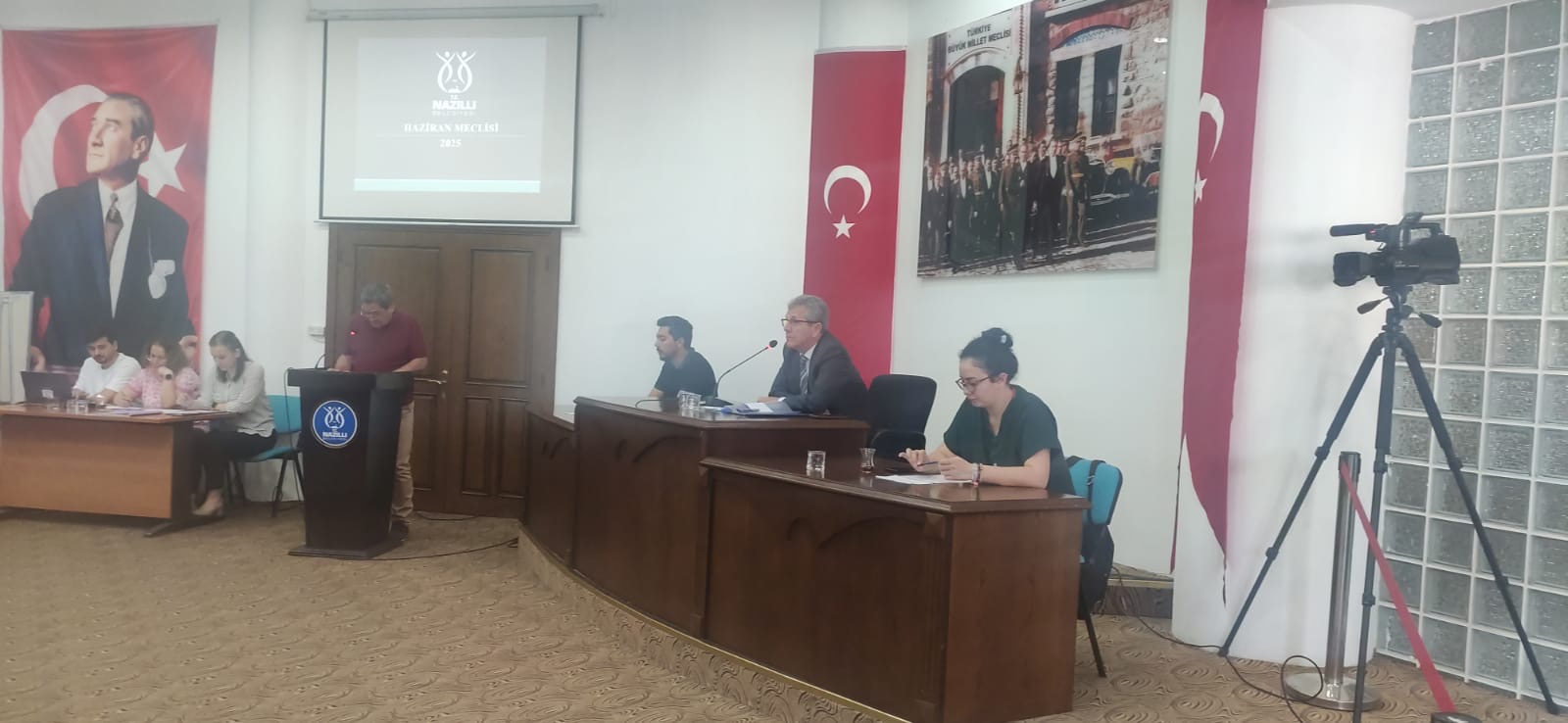 Nazilli Belediye Meclisinde Ickili Yer Teklifi Temmuza Ertelendi 573035 1Bd0096E2Fc9539F01Dc07Bdbb7Bdfc8