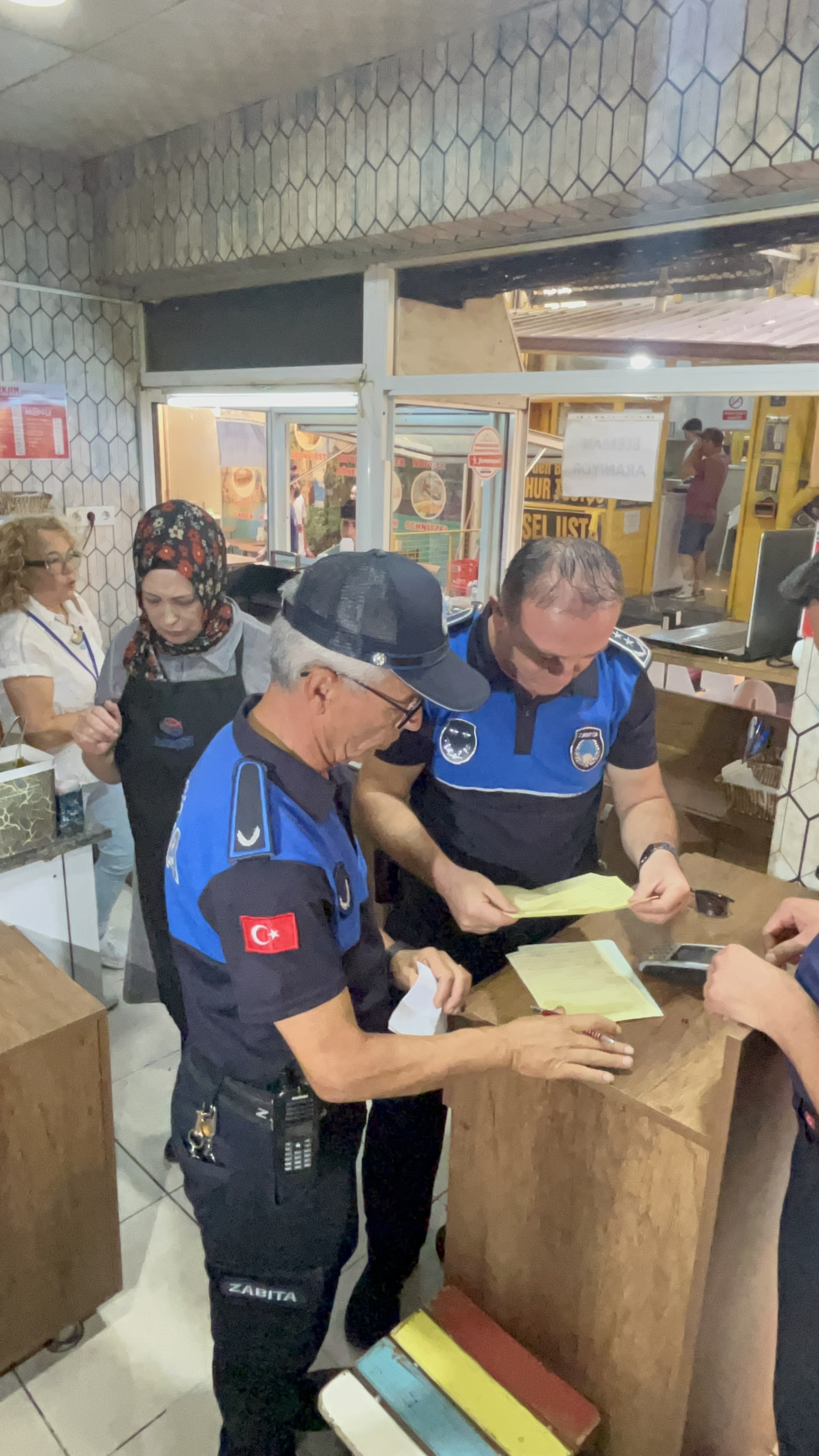 Nazillide Aperatif Salonlarina Siki Denetim 579158 169Ce1A2C437Ae5Ebefeed1Aea3292C5