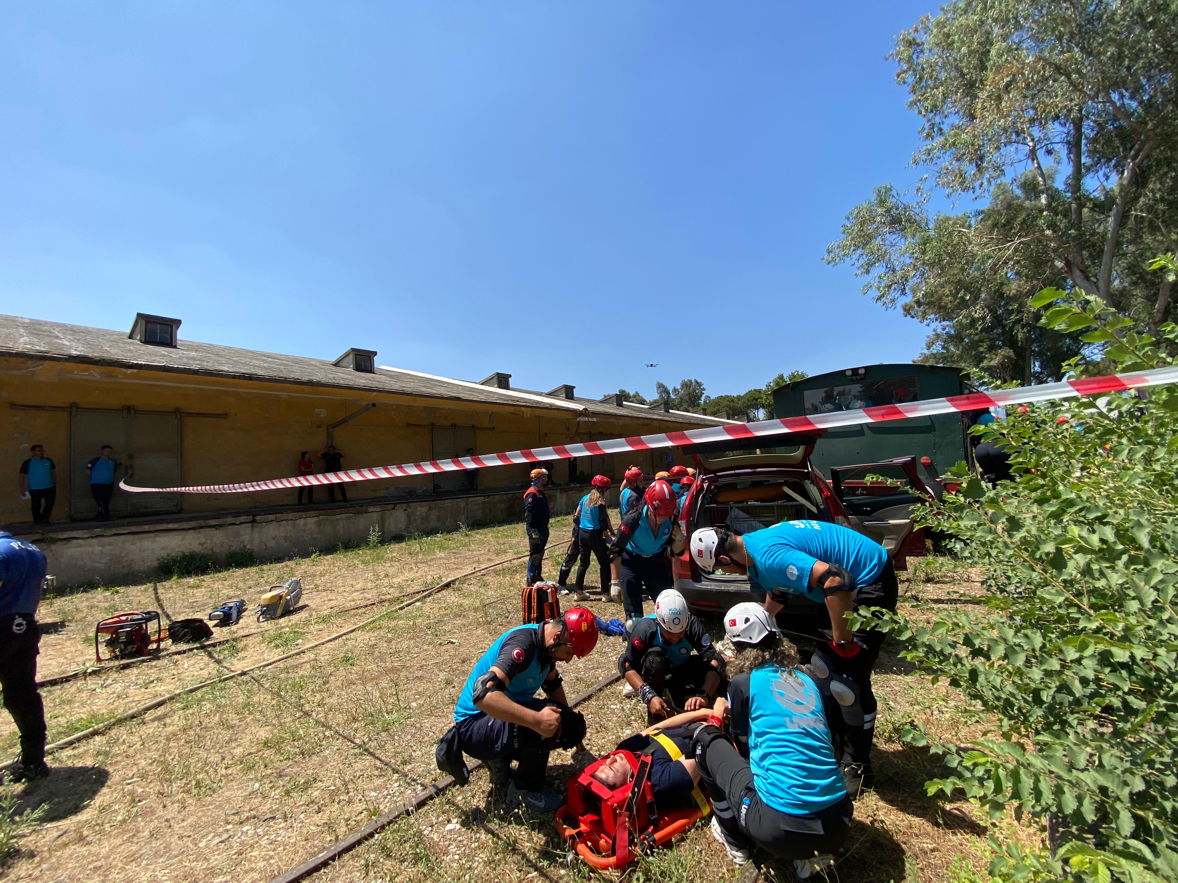 Nazillide Nefesler Tutuldu Umkeden Gercegini Aratmayan Tatbikat 576936 Fd2E9B447B4A79C95Fda497Da672E4F3