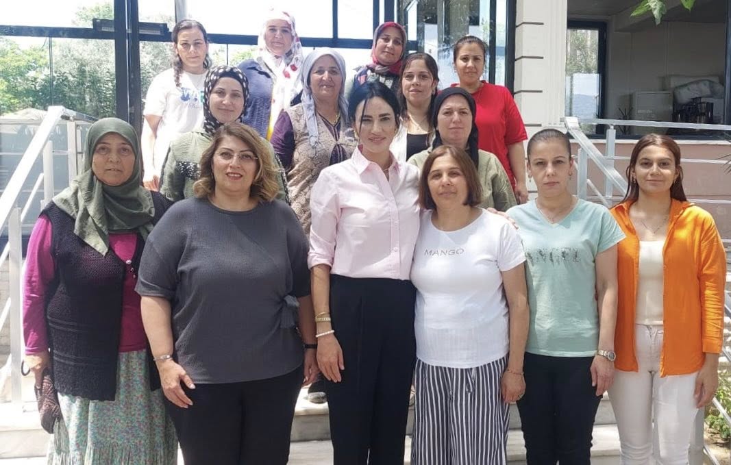 Saribas Kadinlarimizin Emegi Paha Bicilemez 572755 5B80346066B9F38E6875728Cf8E4359A