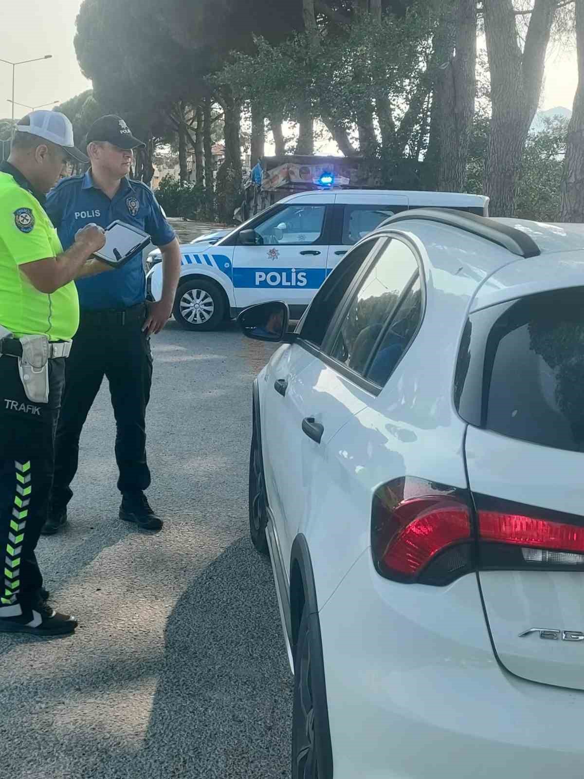 Trafik Ekiplerinden Bayram Denetimi 52Cbe10541Ab90D359Dd088Bffc13C4C
