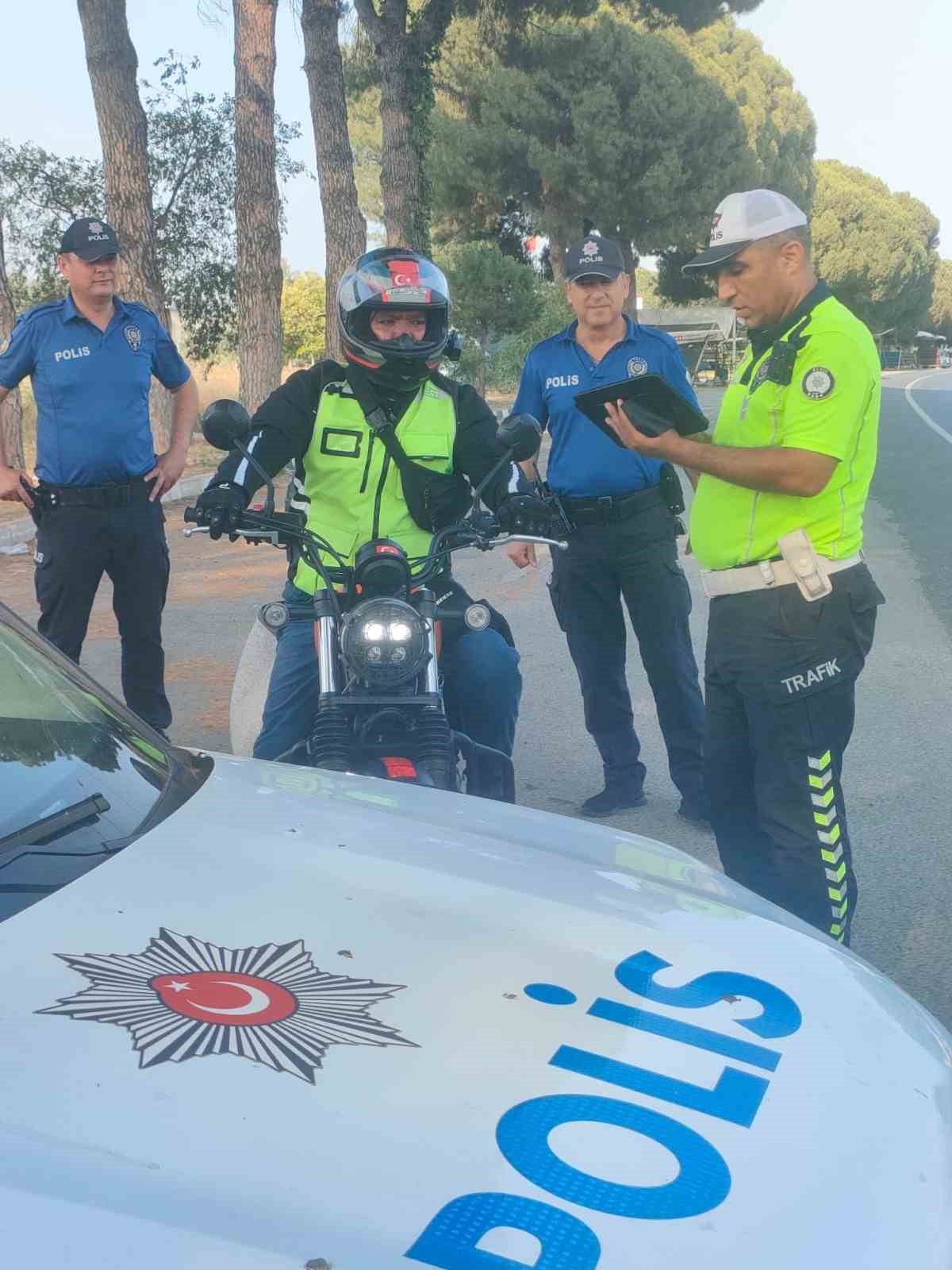 Trafik Ekiplerinden Bayram Denetimi Ca29E28320Abae33F79A9F9C50Beaf01