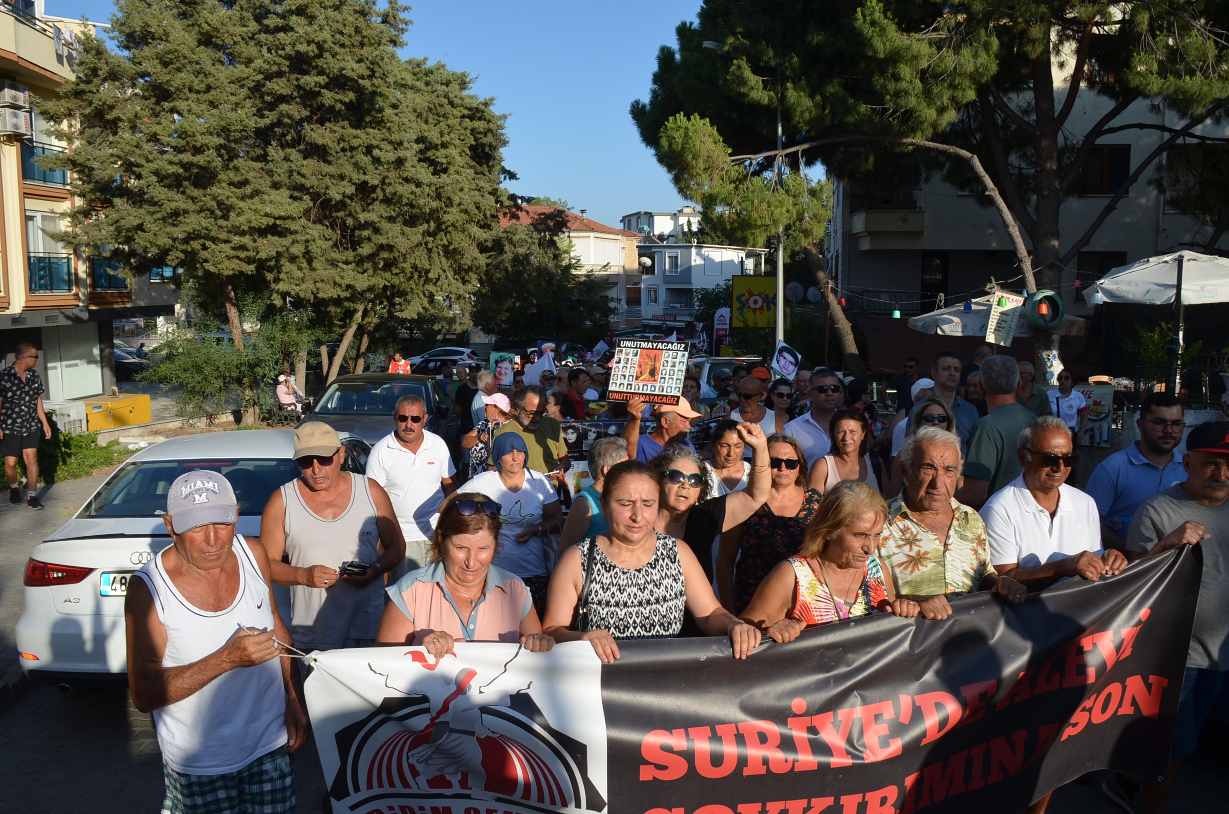 2 Temmuzda Hayatini Kaybedenler Didimde Unutulmadi 580480 4B257168F33Db1D49Ab653F1Ce9F5905