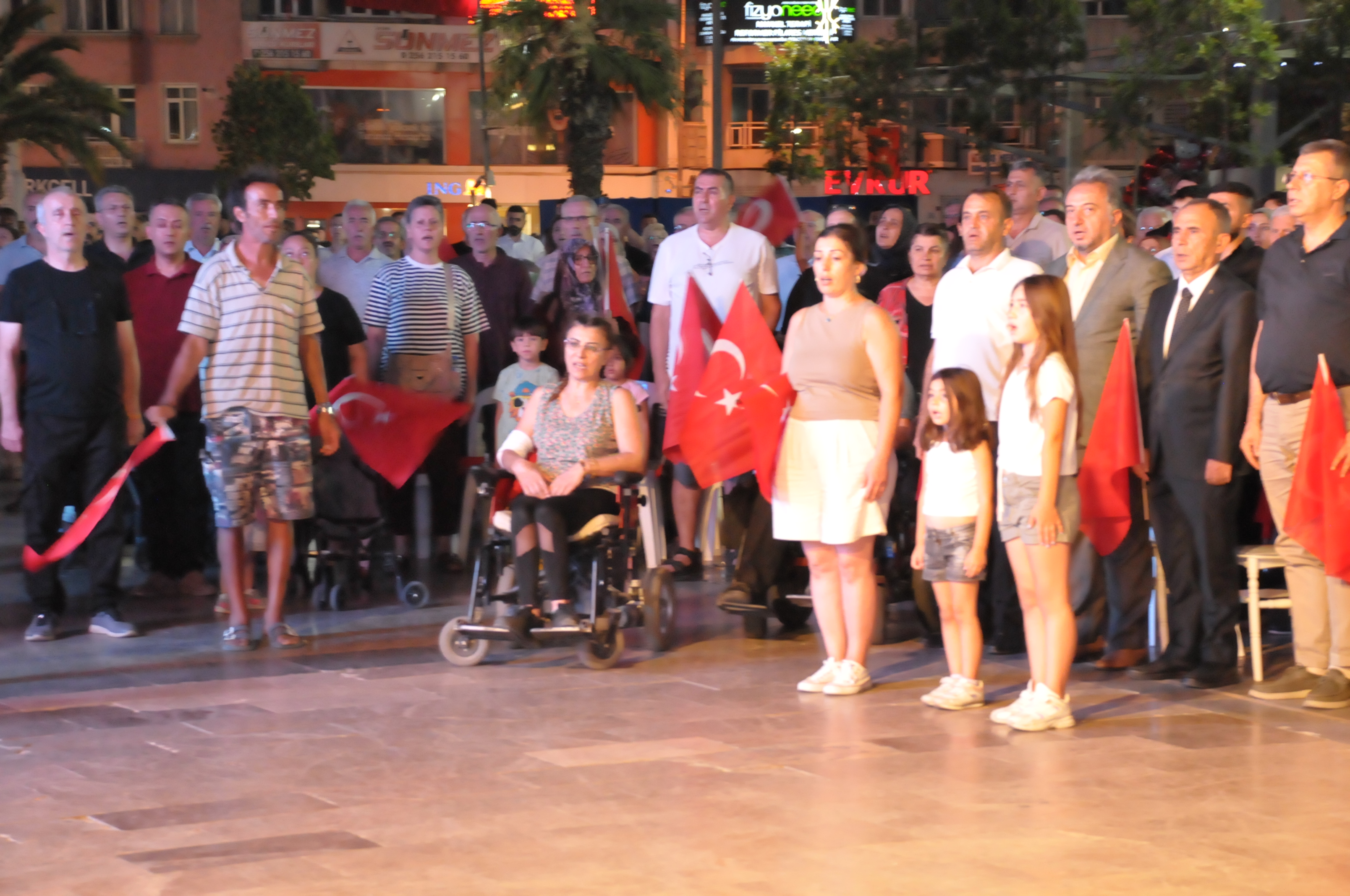 Aydinda 15 Temmuz Ruhu Canlandi 583833 60E3F24021A9Be4Ad615Cc8E9D06Db83