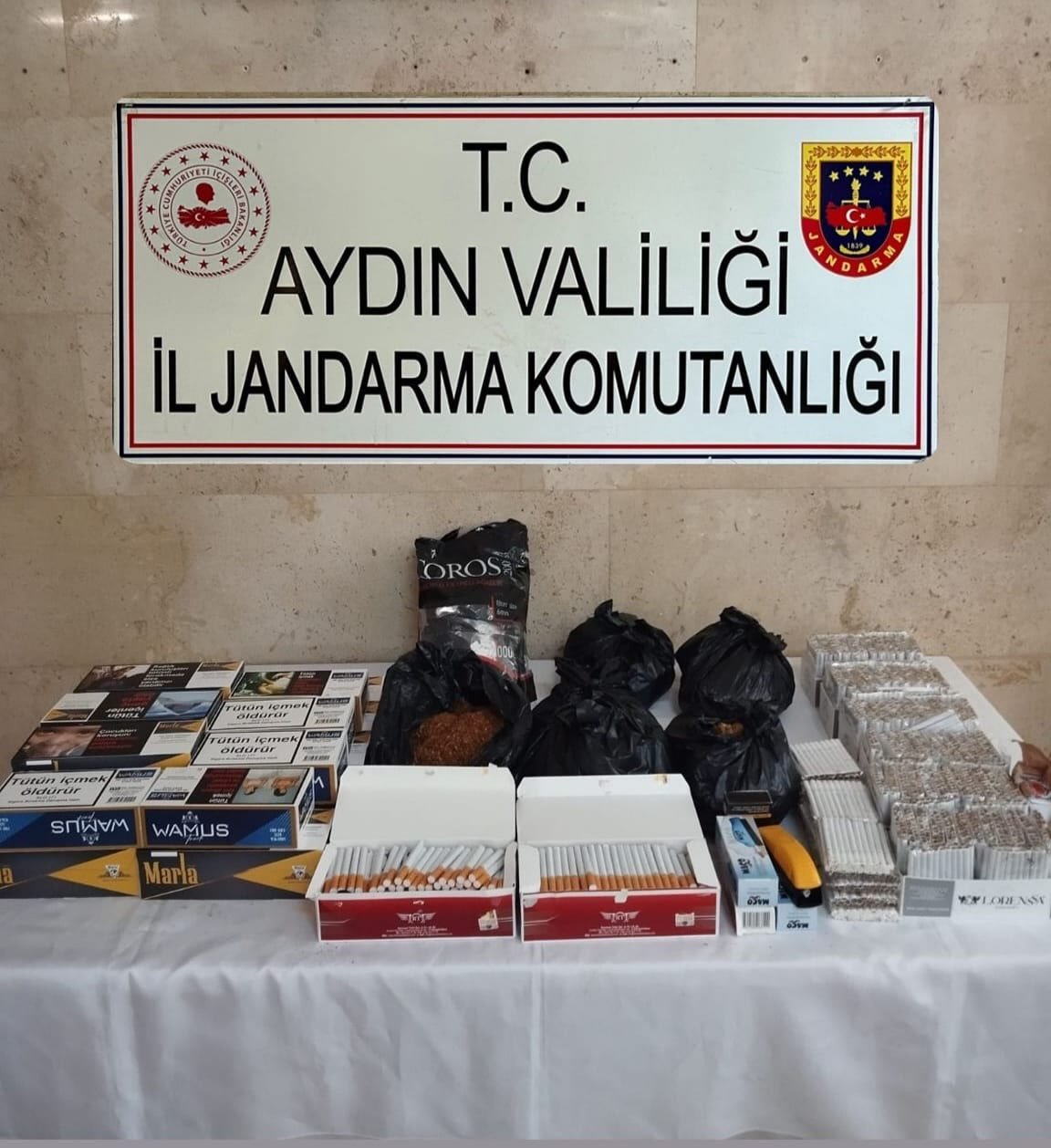 Aydinda Kacak Tutun Operasyonu Piyasaya Surmeden Yakalandi 581240 274Aa1100Cd96A4256E47217Bd4Aeea0