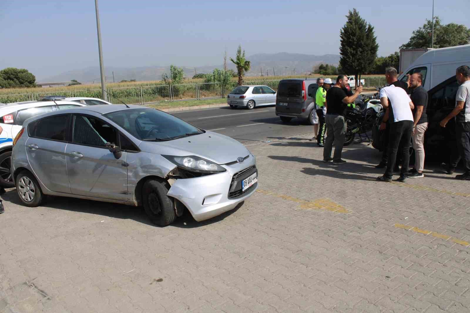 Aydindaki Kazada Polis Memuru Yaralandi B43Ffbf0146B9B85Dd00F055Fe34051E