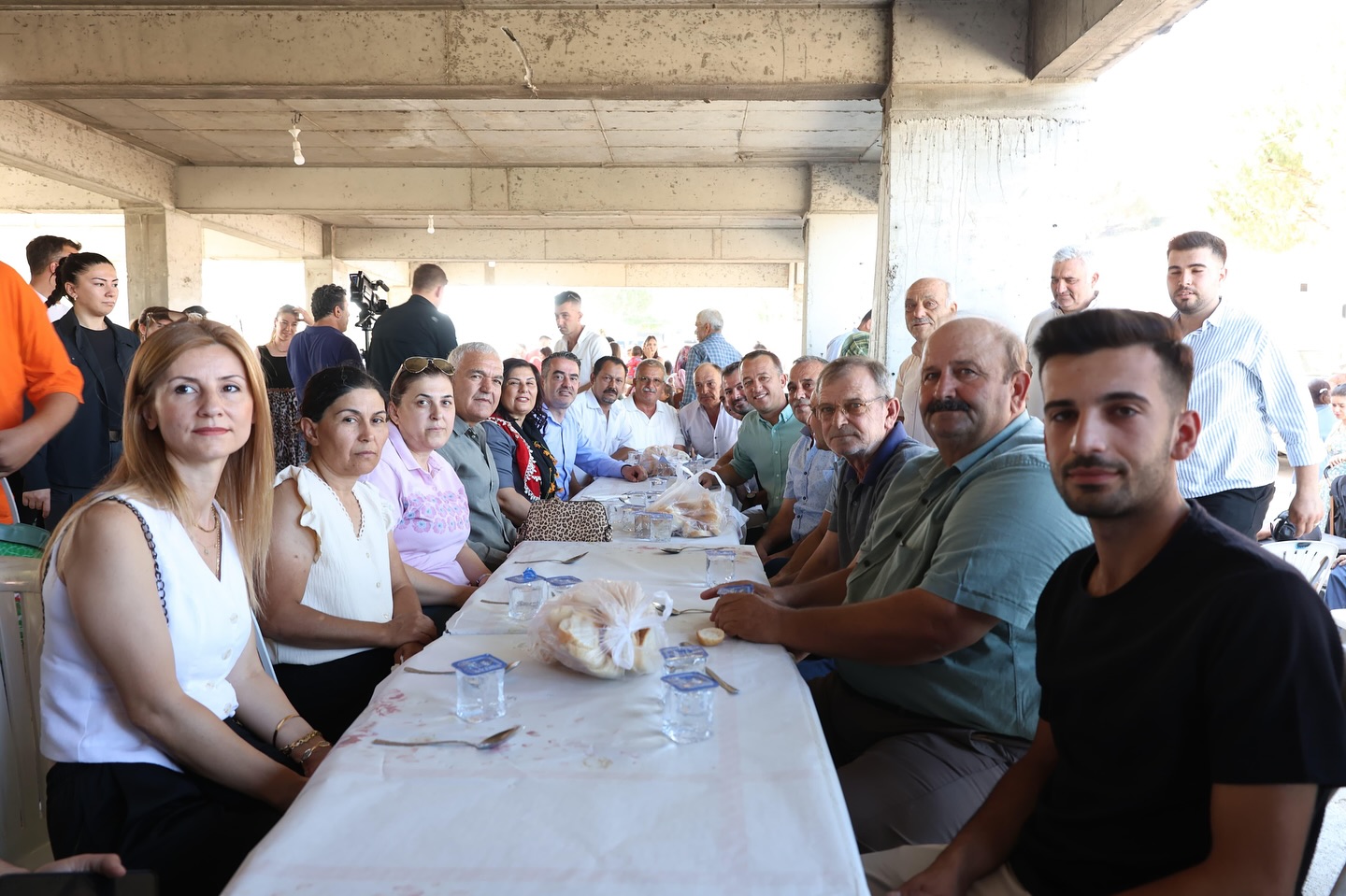 Baskan Cercioglu Genc Ciftin Mutluluguna Ortak Oldu 581322 9Dbc2E8C3249De00Bc130A6486376Fa2