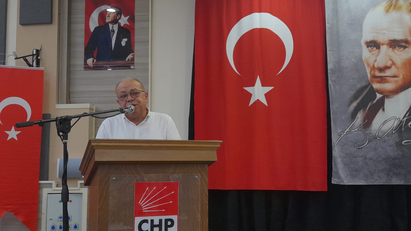 Chp Kusadasi Genisletilmis Orgut Toplantisinda Bulustu 584695 18702C6A643E507D11Dd78Eb7285D609