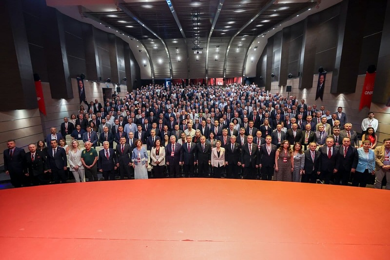 Chp Lideri Ozel Belediye Baskanlari Ile Bir Araya Geldi 582635 1C3794Aa8714C93463C42D148B4Db01B