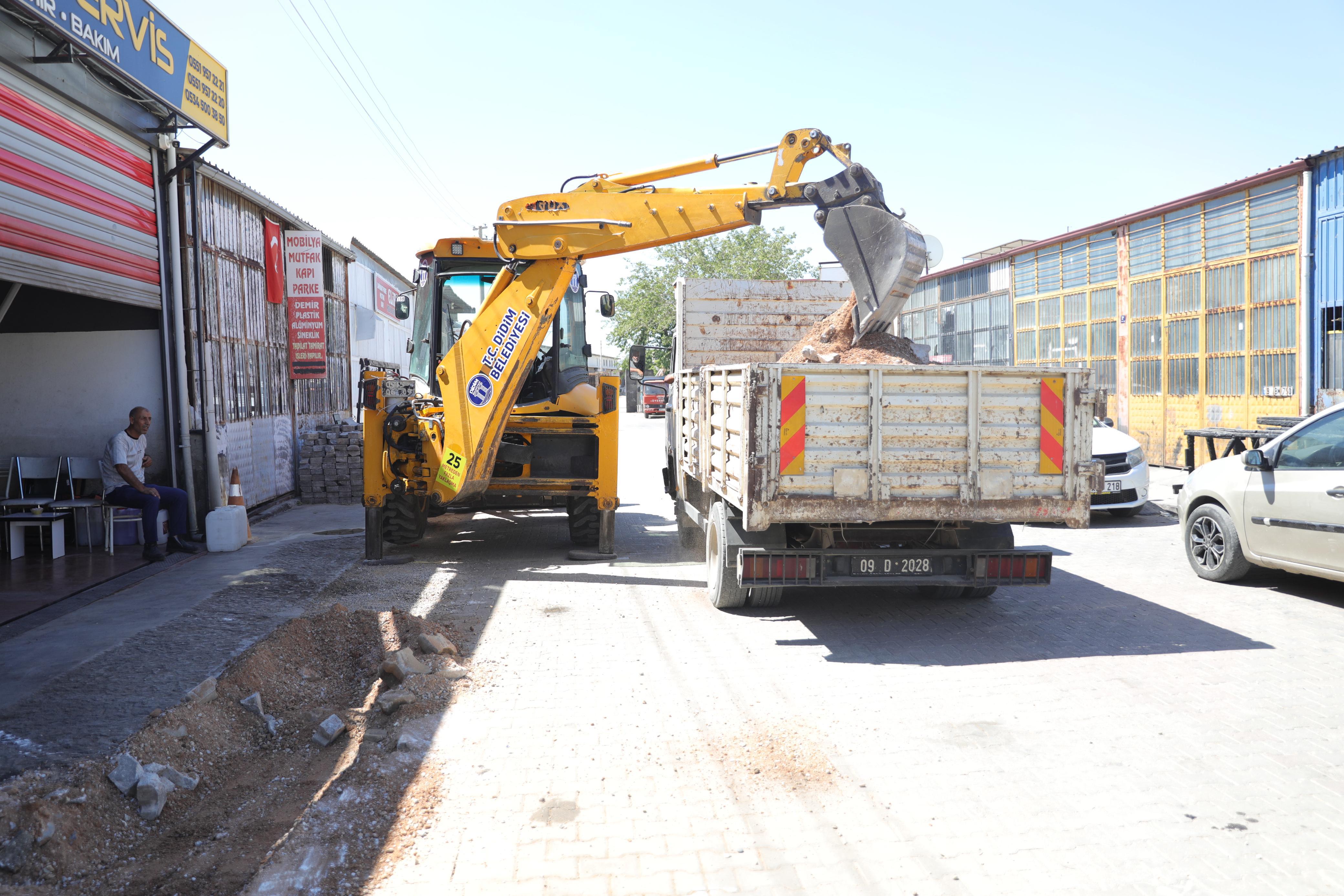 Didim Belediyesinden Sanayide Yol Calismasi 582298 A15B6A91Fa2C062709C81C878A869D75