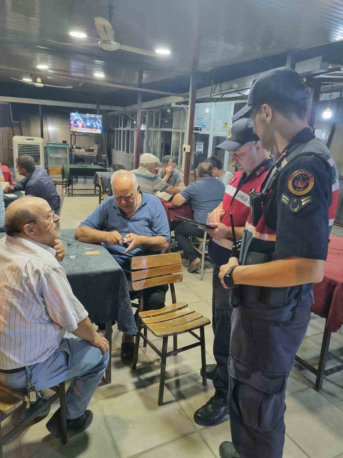 Didim Ve Sultanhisarda 404 Sahis 101 Arac Sorgulandi B35Fd63E73B5Cdc6B81Fc73Fab8Ede2D