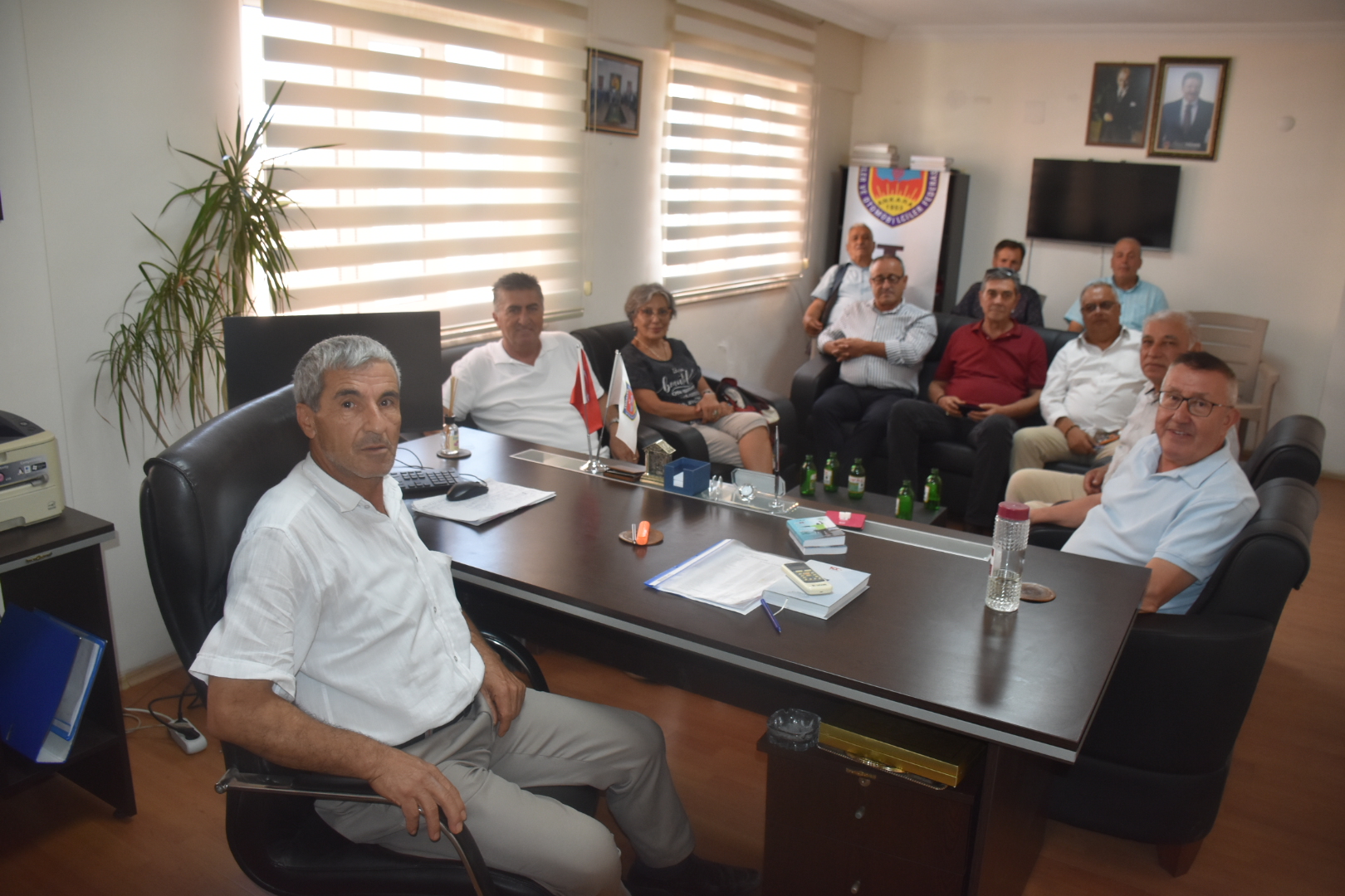 Iyi Parti Aydinda Ilce Ilce Geziyor Bu Kez Duraklari Karacasu Oldu 587018 325003Bc50599788316Bf6B15Be8A761