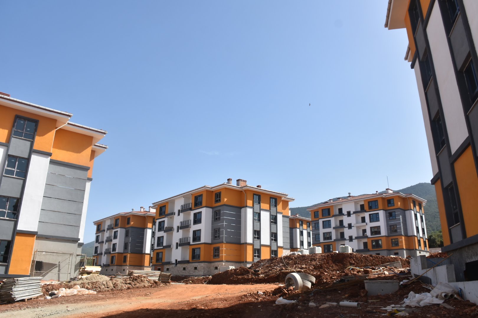 Karacasuda Yeni Toki Sahipleri Dertli Anahtar Teslimi Neden Gecikiyor 582178 6E6F988C175Ec6E9Aa22A76099Ccb9F5