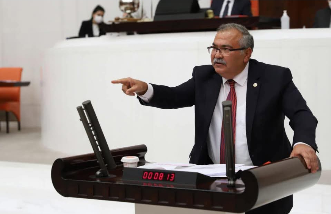 Laf Dalasinda Ikinci Perde Bayirlidan Bulbule Sert Yanit 587019 9034A364Ce020378Af72C8056C0C8934