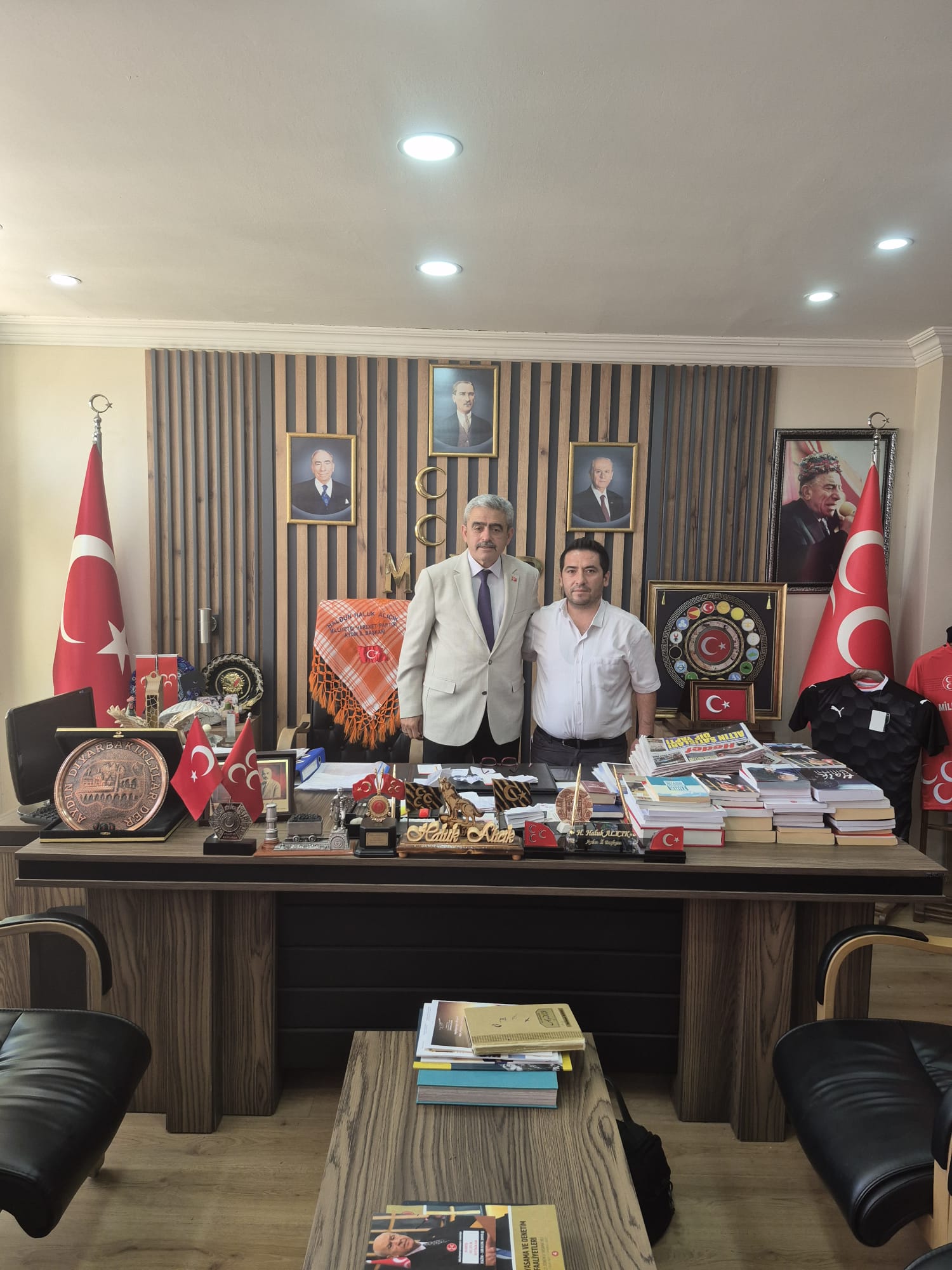 Mhpli Haluk Alicik Ses Gazetesine Konustu Biz Bu Memleketin Hizmetkariyiz 580924 Eaf087Dfc63C1C431Bc9Fefc46Ee098D