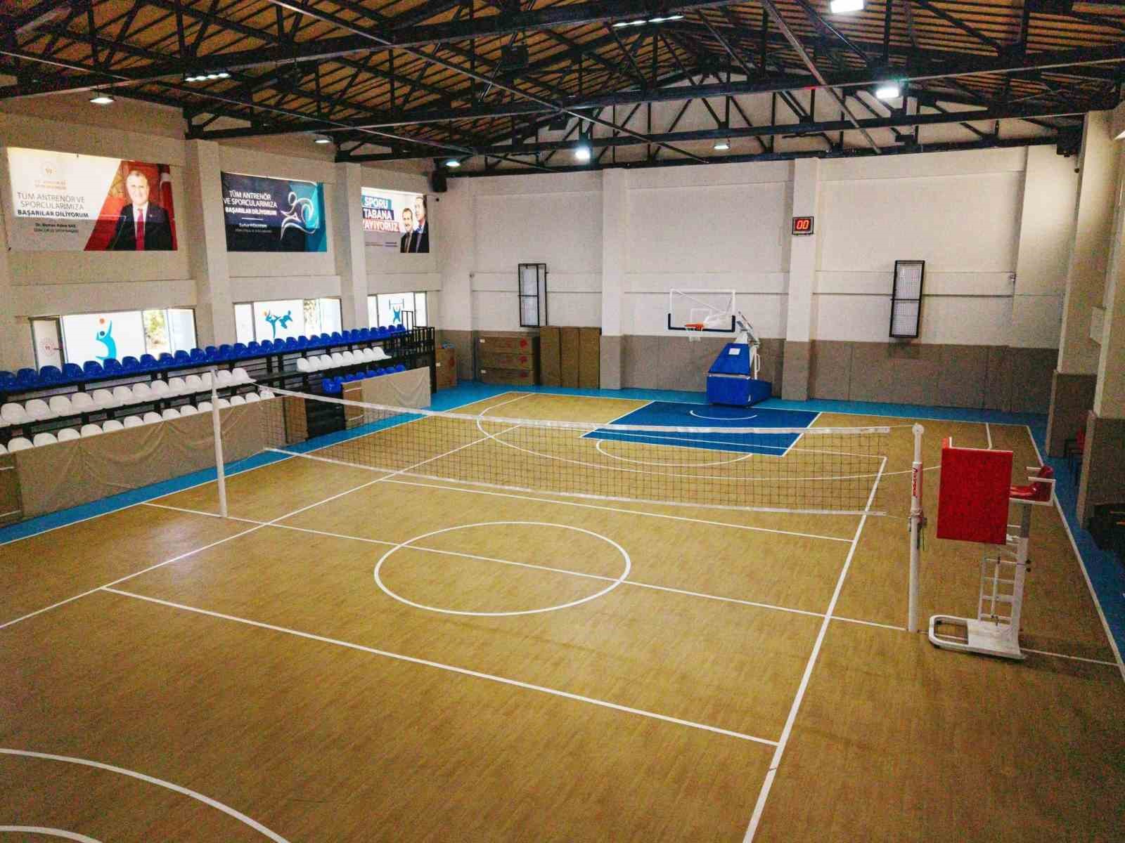 Sultanhisar Genclik Merkezi Ve Spor Salonu Acildi B00B46A2B828B6145Be1Bb3073450650