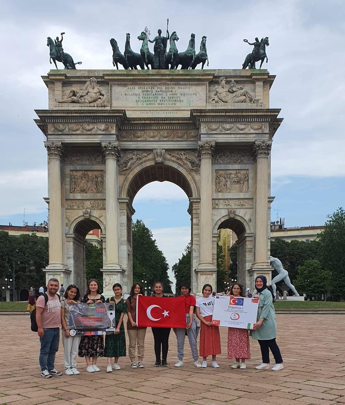 Yetenek Sizsiniz Sampiyonu Ogrenciler 900 Performansini Kusadasinda Sergiledi 582648 C9Ea4959045270D7C38F70E710D71Ce6