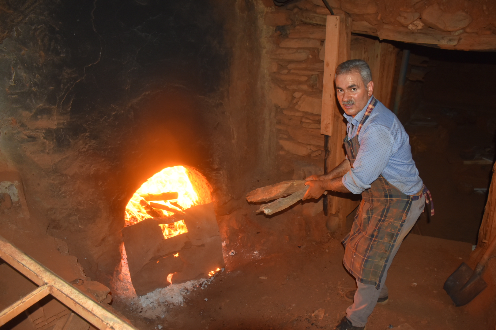 1200 Derece Sicakta Ekmek Mucadelesi 591702 1Ac17B19Ab82Ab56Ddad93Ce6Aebcc45