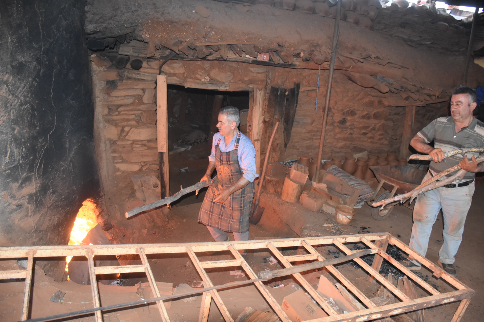 1200 Derece Sicakta Ekmek Mucadelesi 591702 8C832A30F02849E960037F370Dce304F