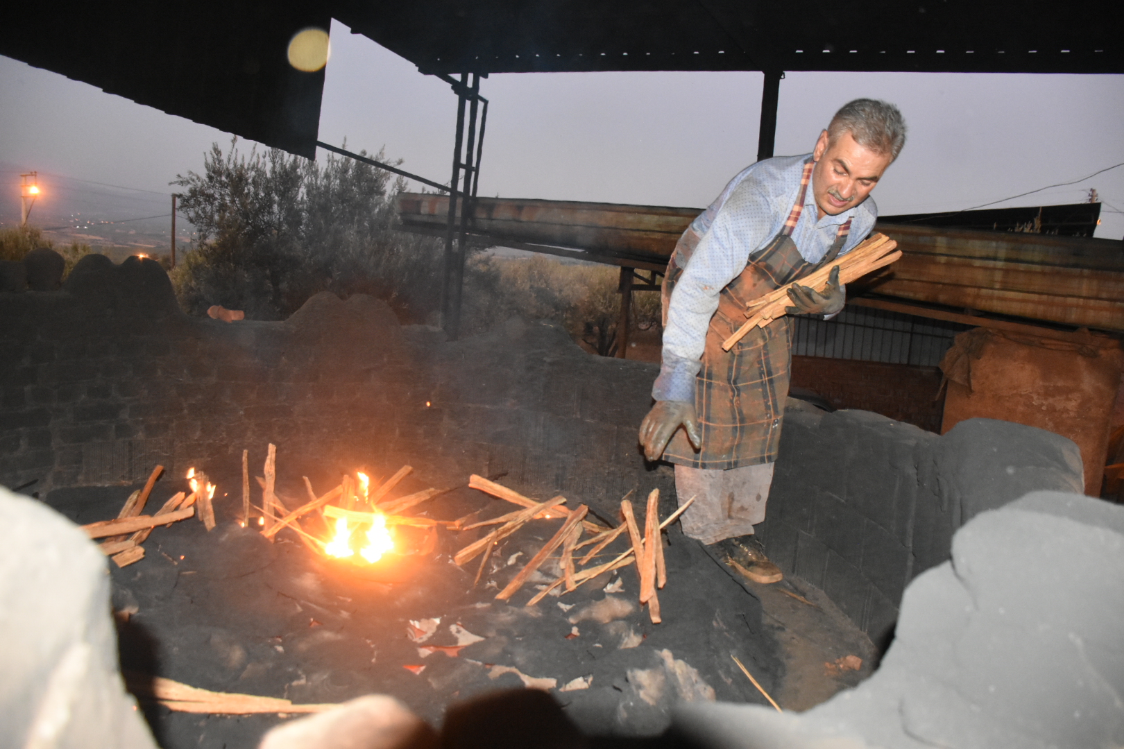 1200 Derece Sicakta Ekmek Mucadelesi 591702 Bf994445E739F8D164Bf3074Cd731Eed