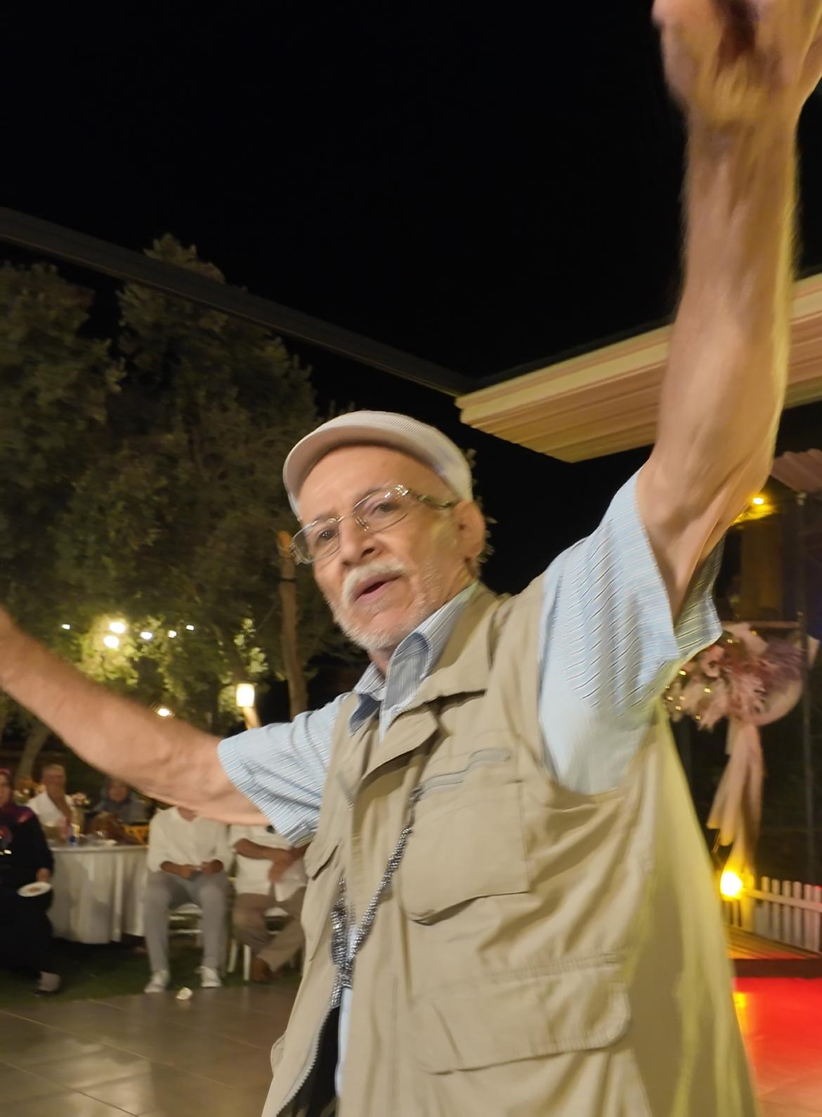 80Lik Efe Oynadi Milyonlar Izledi 589113 C2779Eb6D745C293Dd7D483De3A2352A