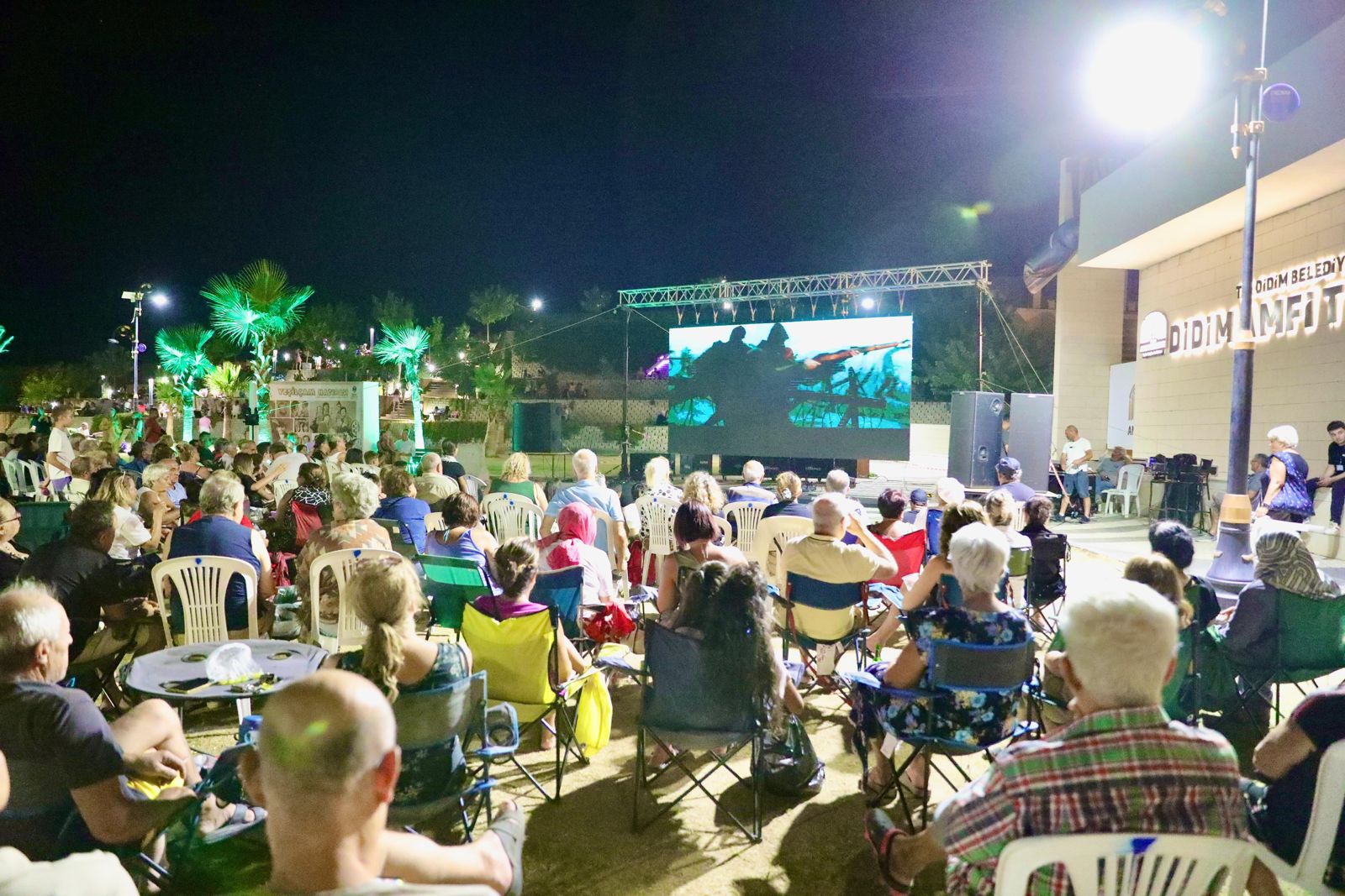 Ataturk 1 Filmi Didimlileri Duygulandirdi 593934 0D4B66B934Cb5391Dc50Bb42023Edeff