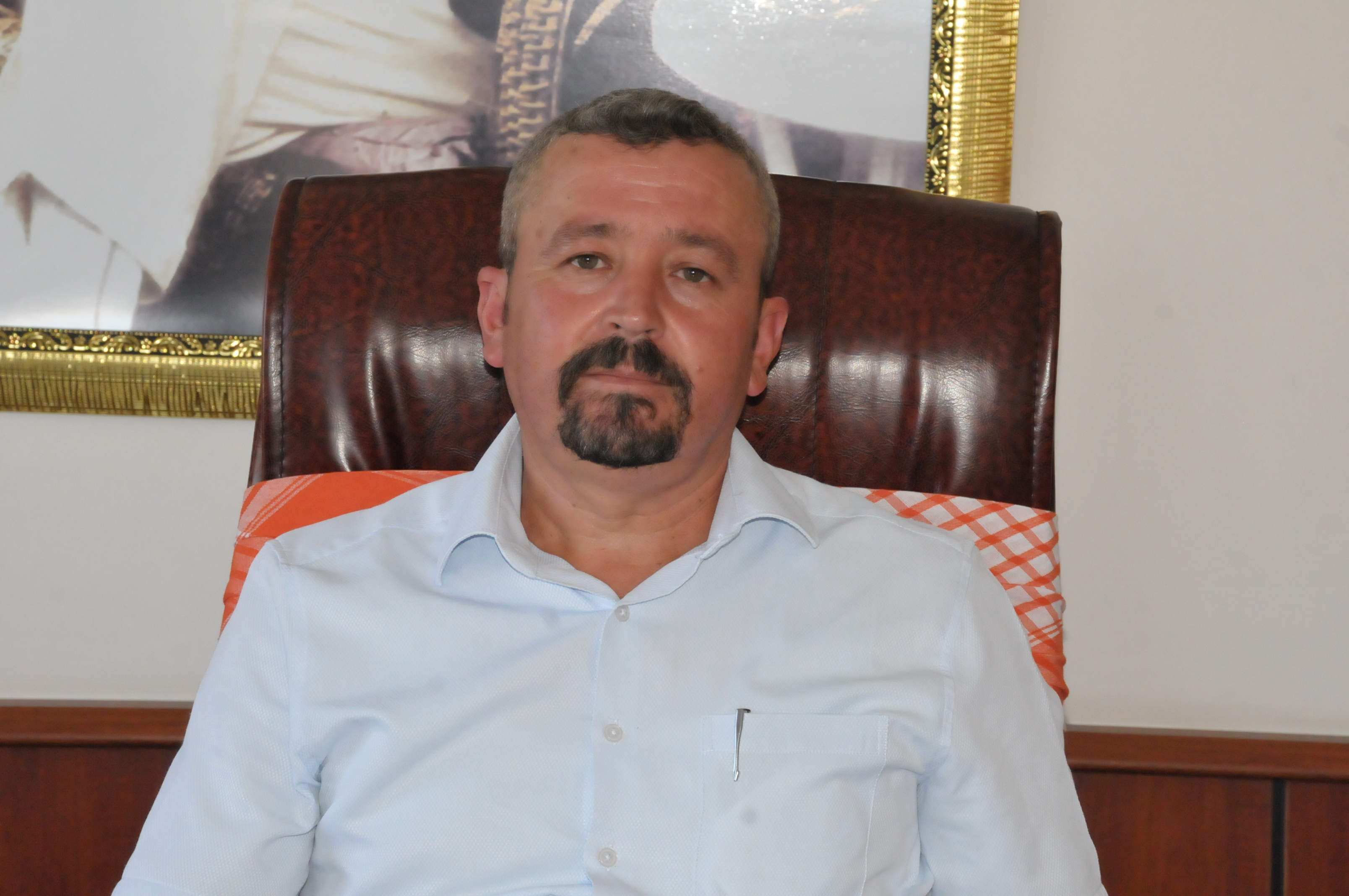 Aydin Taris Ilk Pamuk Alimini Yapti Pamukta Beklenti 50 Lira 595089 57E7Fd1511Be2B7Aba77A8C013E73Ea7