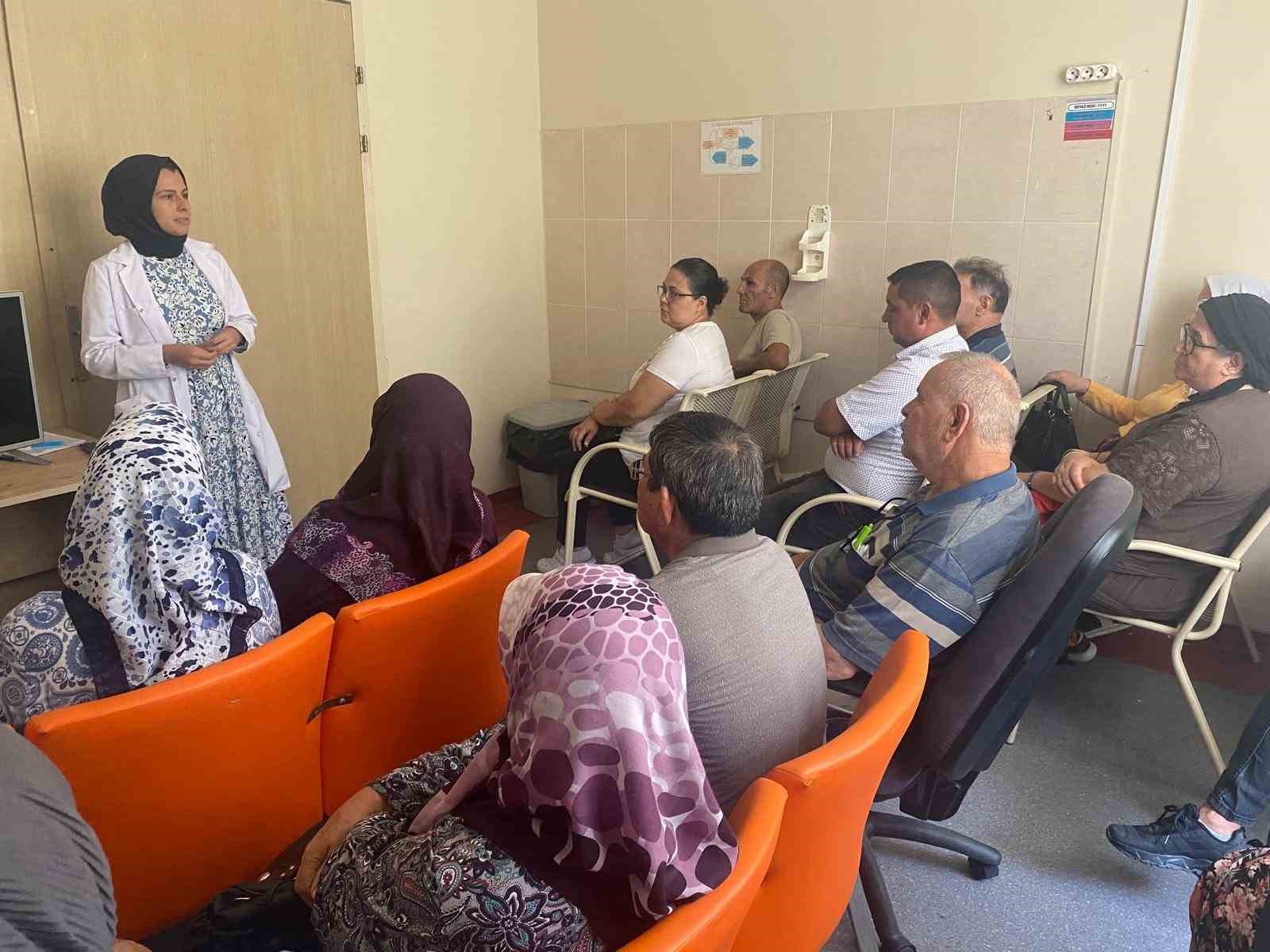 Aydinda Diyabet Hastalarina Egitim Verildi B601Ed017E7F66E831942D114290Fa35