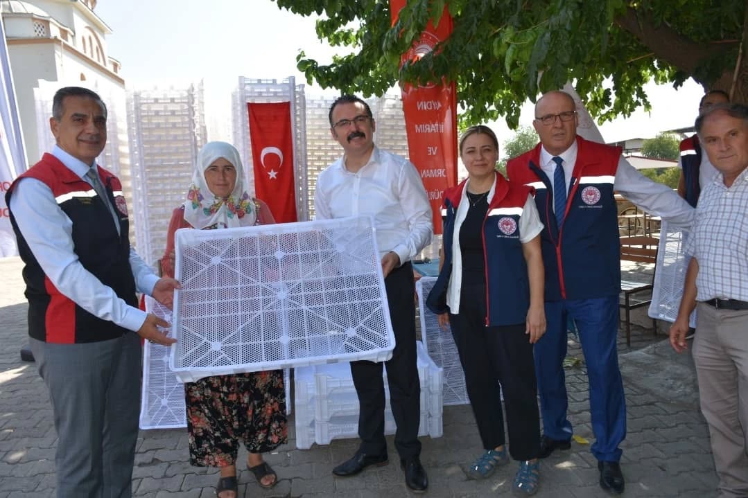 Aydinda Kaliteli Kuru Incir Icin 11 Bin 814 Kerevet Dagitiliyor 589381 026F52Aeef9C04Bb4Ade6782C2D945Bc
