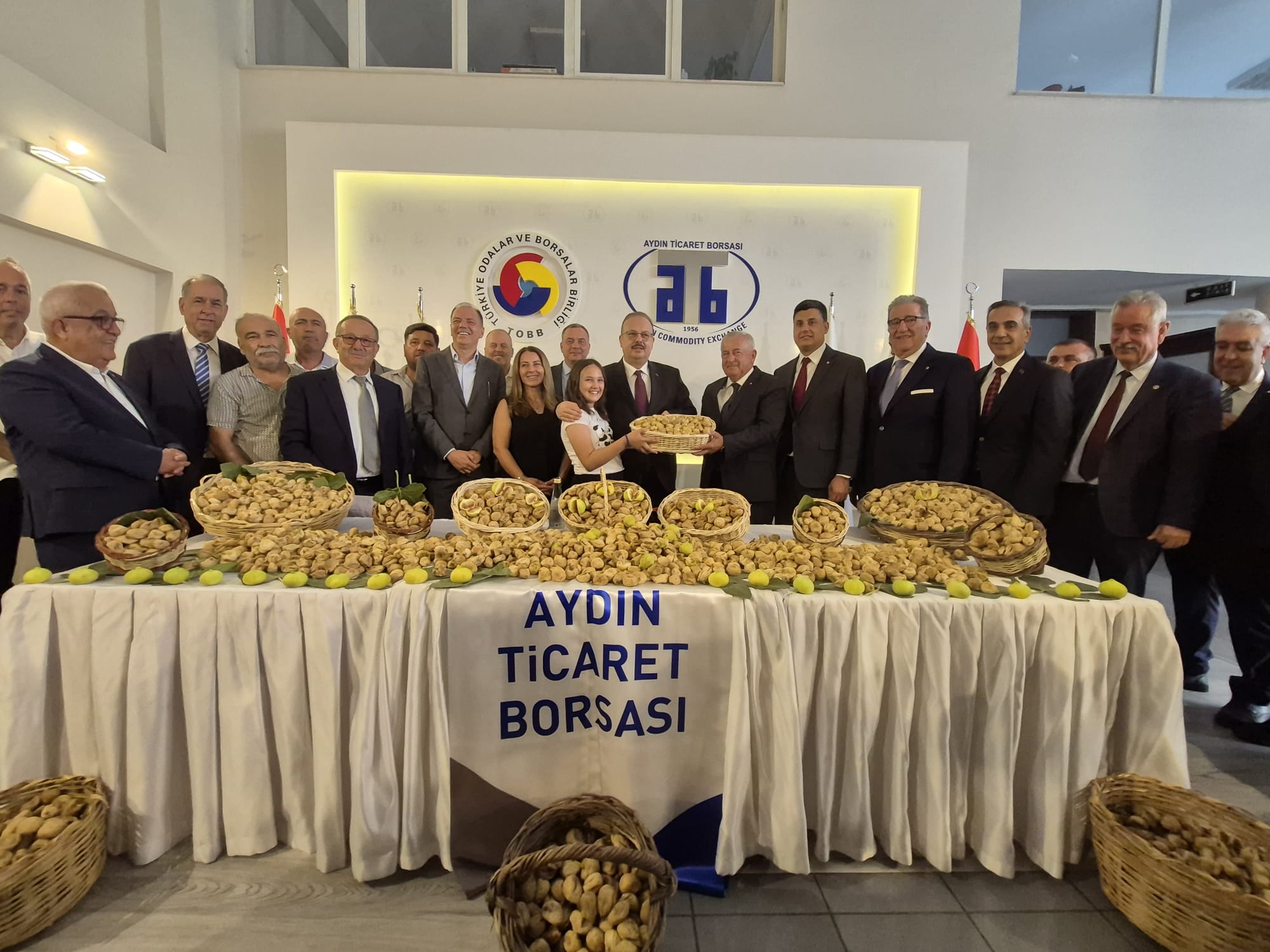 Aydinin Ilk Kuru Inciri 800 Tlden Alindi 590804 4D7287Ce230Efe0F4F15Aa482319Aacd