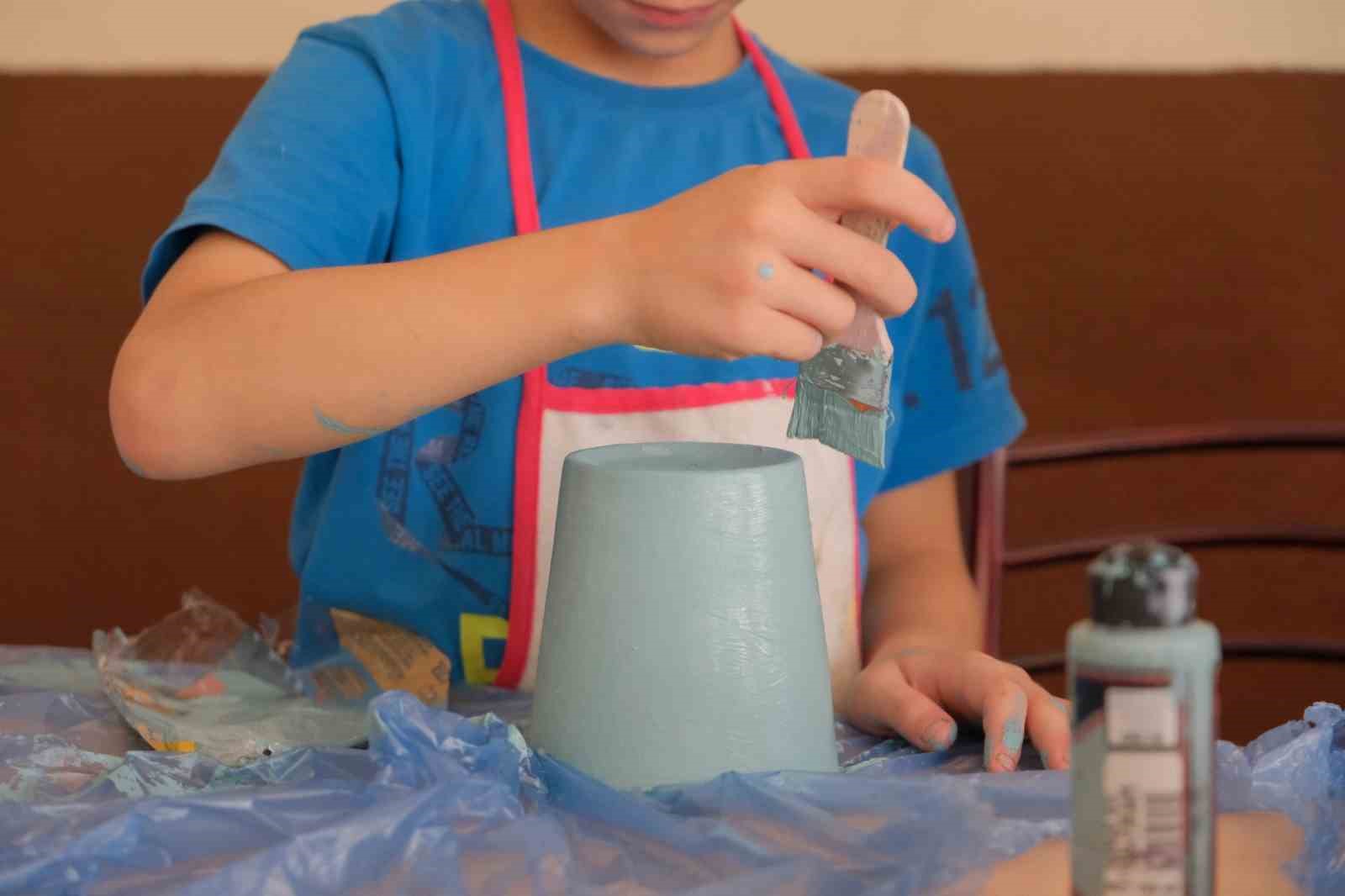 Aydinli Cocuklar Sanatsal Tasarimla Tanisiyor C8D7140D31F12E1536E92E01Ee91F682