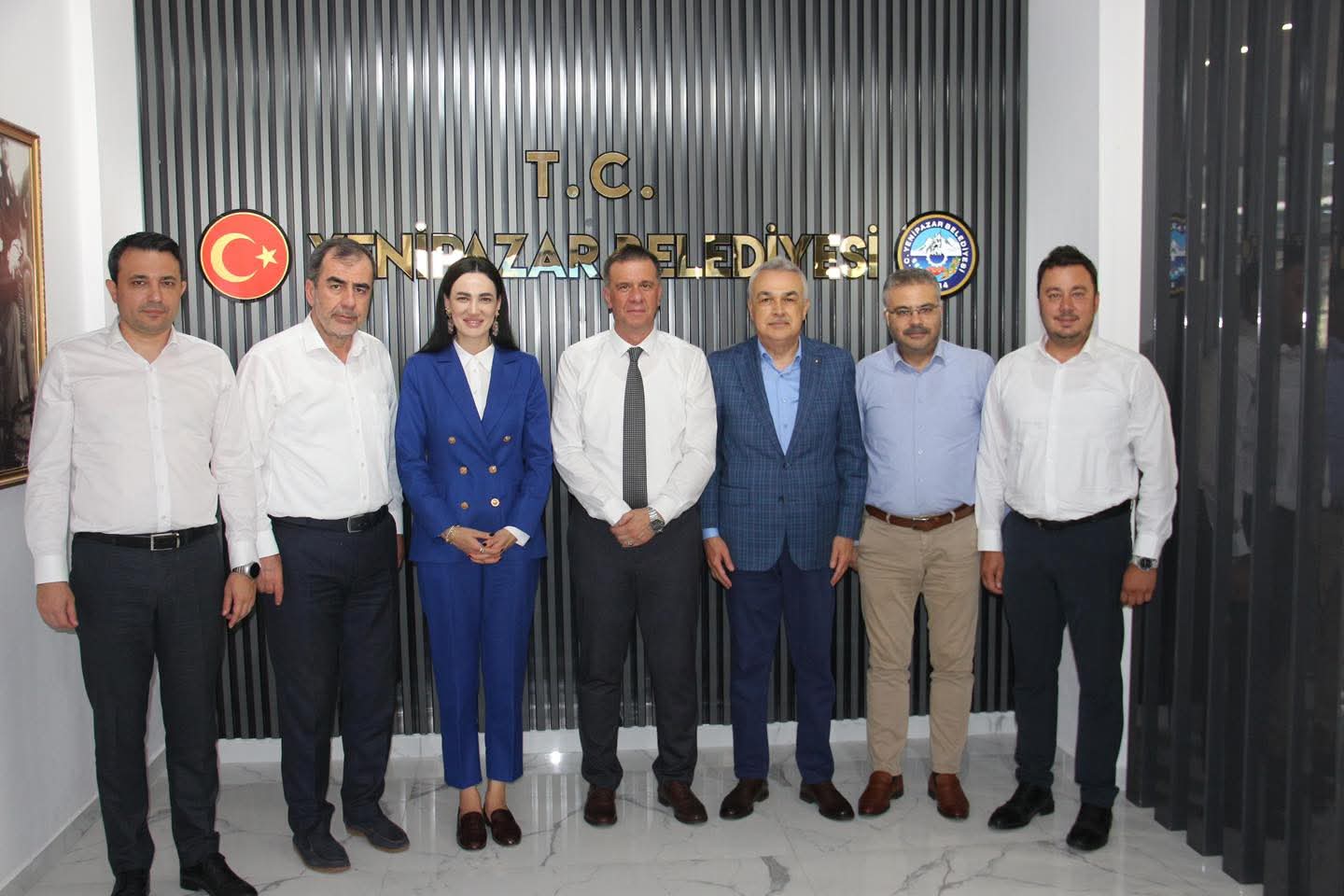 Baskan Ercana Ak Partiden Hayirli Olsun Ziyareti Yenipazar Icin Guc Birligi 592995 98773384Ce5Ae82Ff833Fd0D24Cc9D87