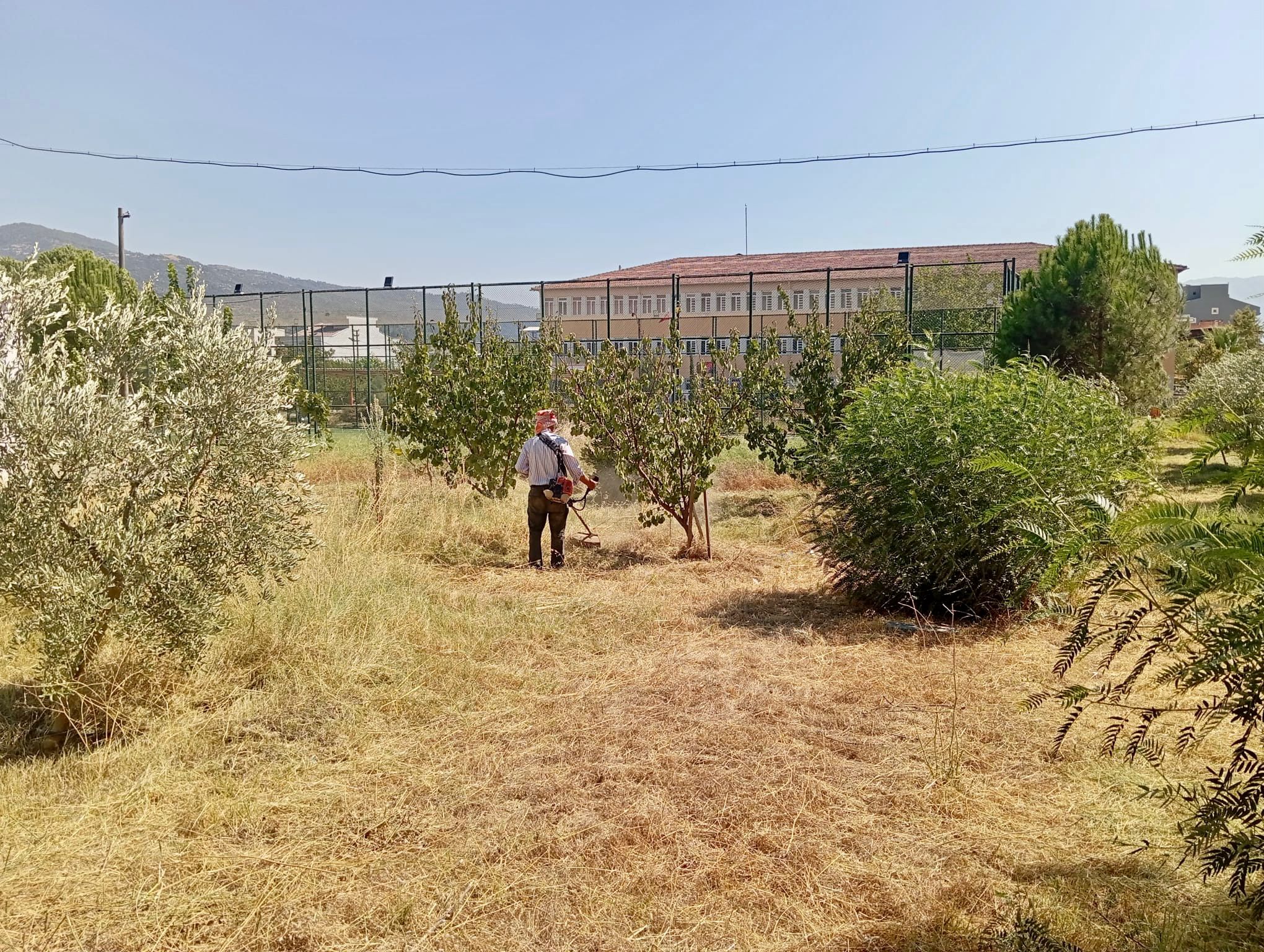 Baskan Mehmet Kivraktan Egitime Destek 594282 Fa54C432C1Be3A3686B46Feea2204F52