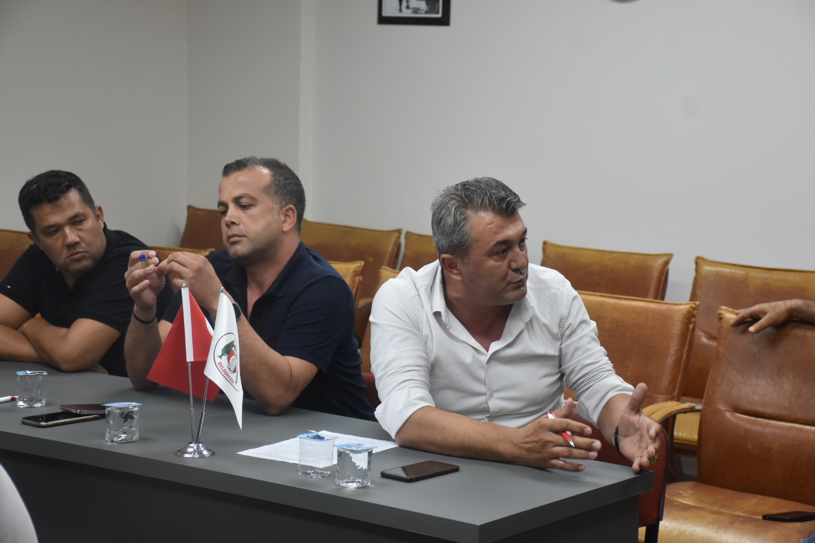 Bir Garip Festival Polemigi 589887 382A54A33Dc808Fb41740Ee1F3767Dee