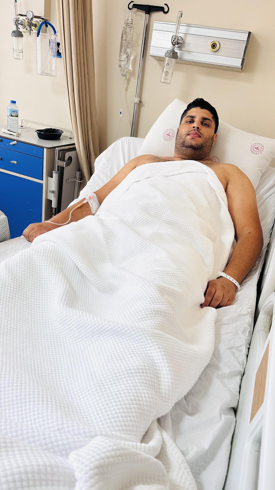 Bobregi Iflas Ediyordu 25 Gunde 3 Ameliyat Oldu 4Uncusu Yolda 588644 504A334469312E9Af36D464C868Fa97F