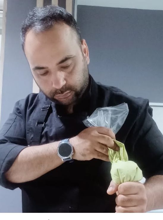Canina Kiyan Genc Adam Didimli Pasta Ustasi Cikti Aksamki Haberin Devami 589259 B43Ed2B8C63E7F302A1B8E98E8E7480D