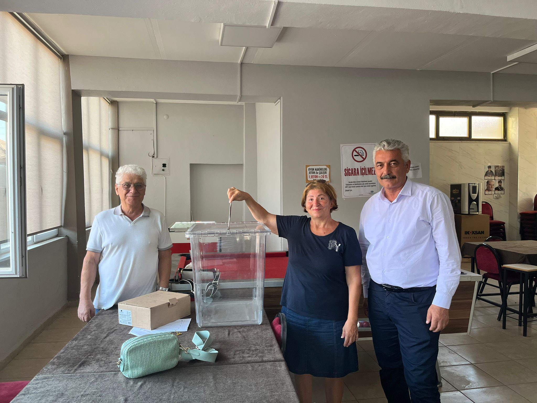 Chp Efeler Sandik Basinda 595459 27300444Bfd223A268E6B6253F12E555