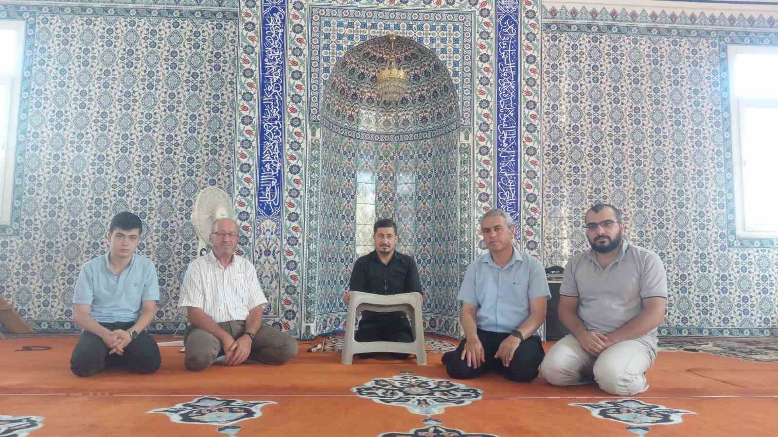 Cinede Din Gorevlileri Kitap Okuyorum Projesinde Bulustu B9886A3D07914Cff71Ca5Fd30180B122