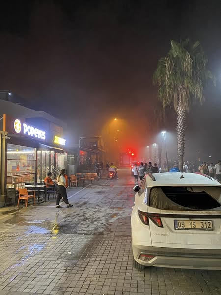 Didimdeki Yanginda Isyeri Kullanilmaz Hale Geldi 591691 D0B8F146978B8C66592845Aa972Ee772