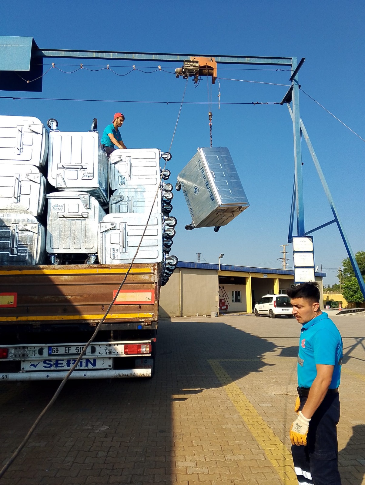 Efelere 118 Yeni Cop Konteyneri 588584 57Fd480D6A9C7Ea7Ec8Ee3Ec2De16Ec4